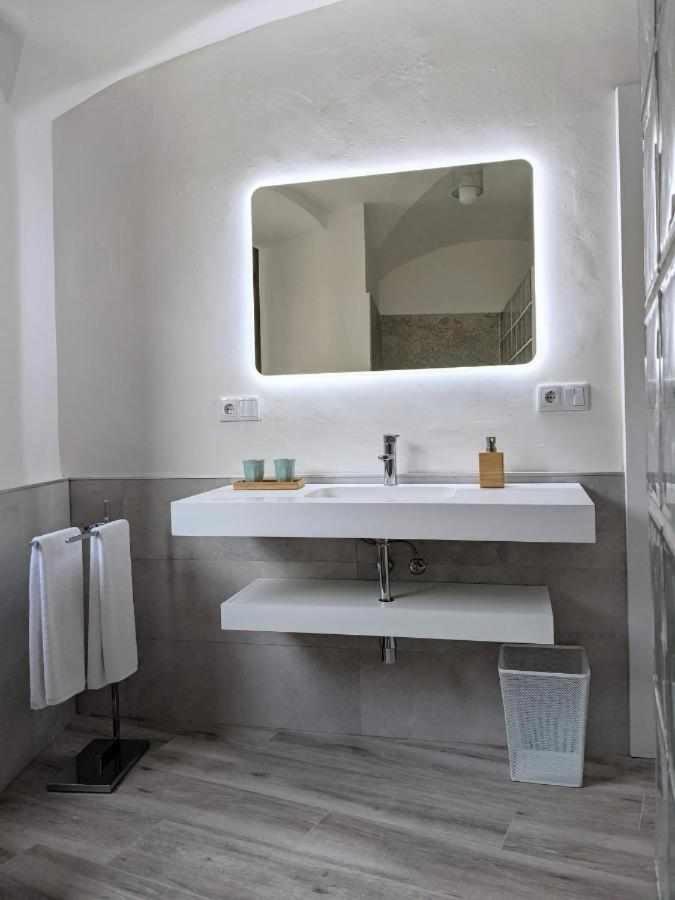 Two-Bedroom Apartment - Photo 9