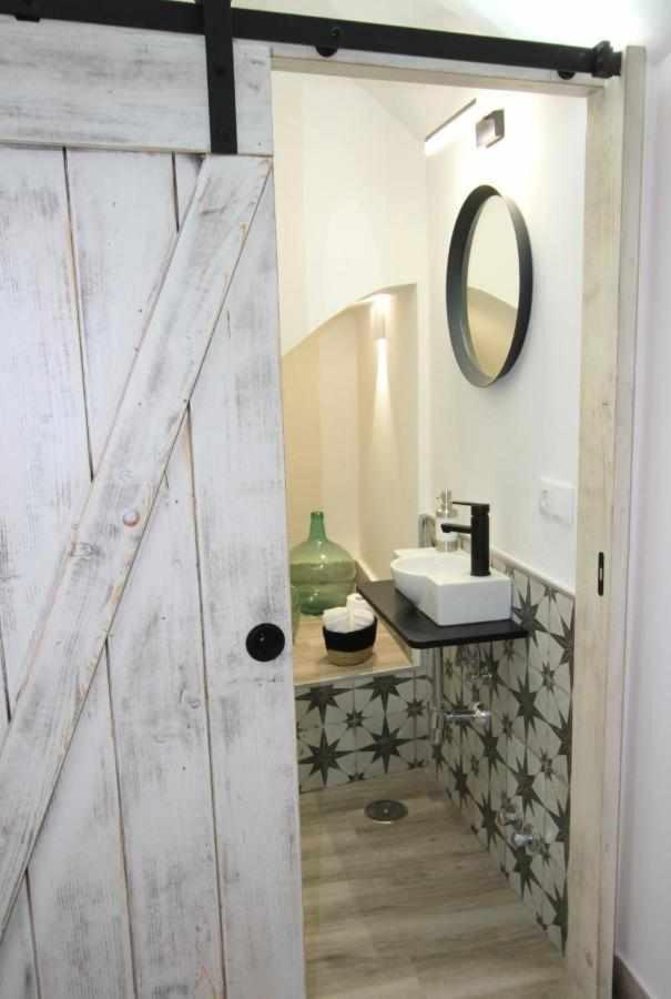 Two-Bedroom Apartment - Photo 16