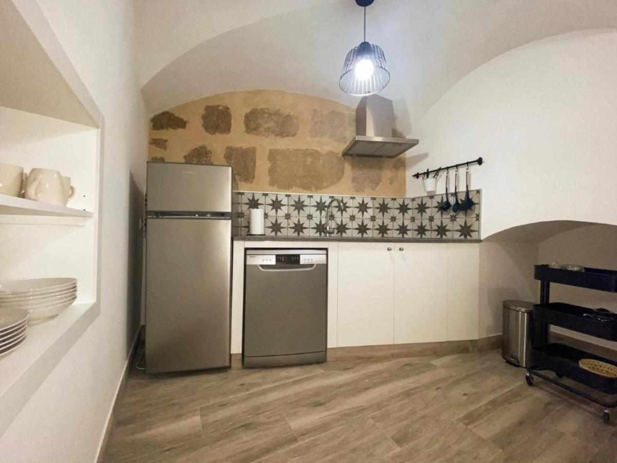Two-Bedroom Apartment - Photo 19