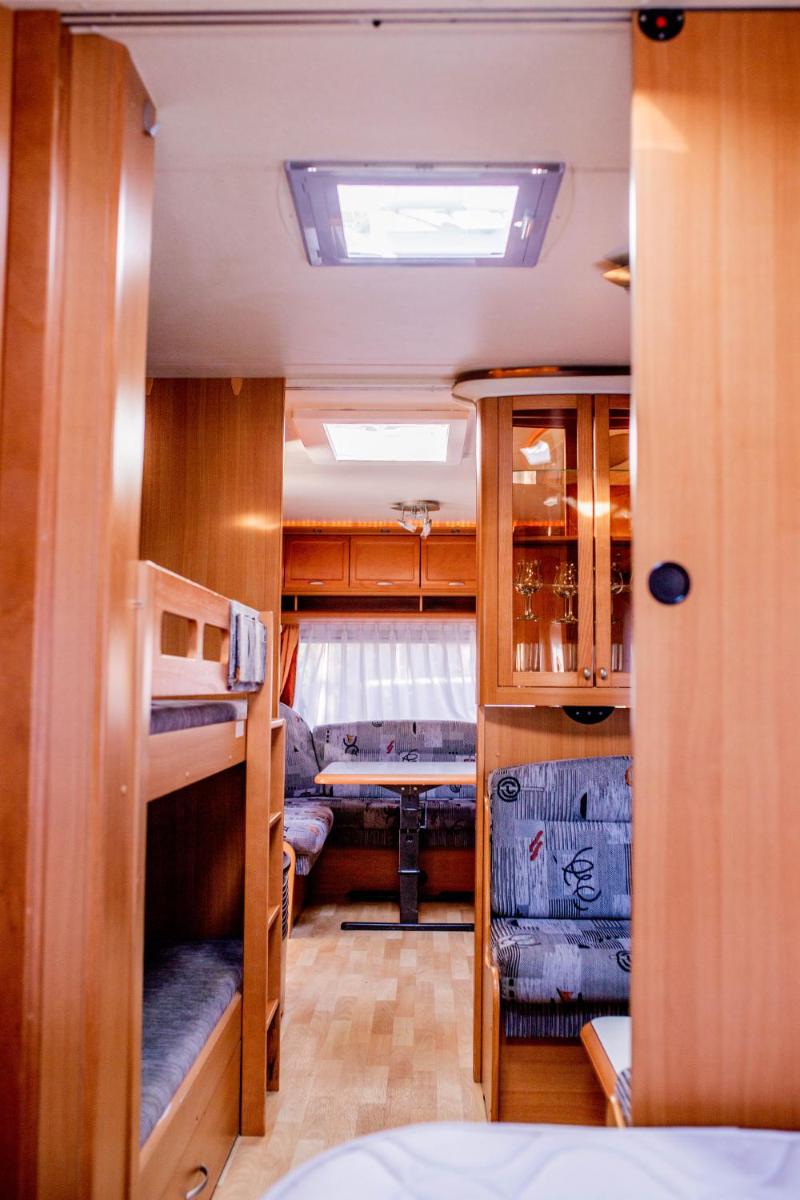 Caravan photo 1