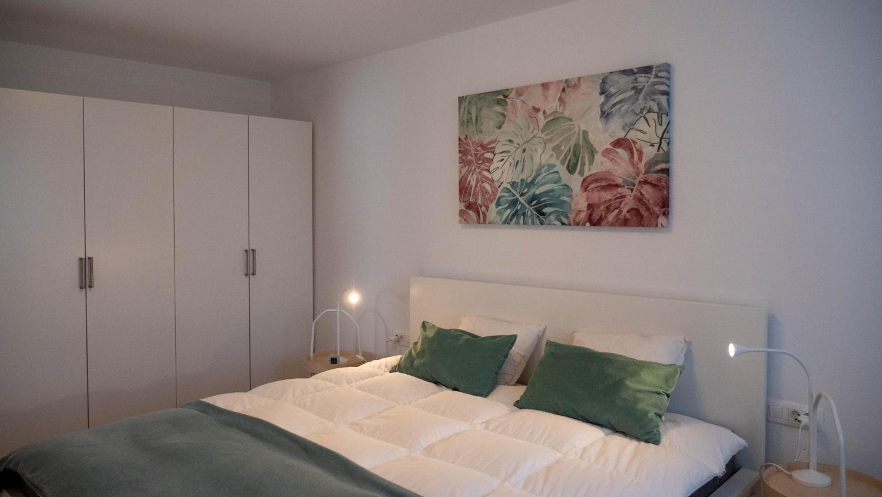 One-Bedroom Apartment - Photo 16