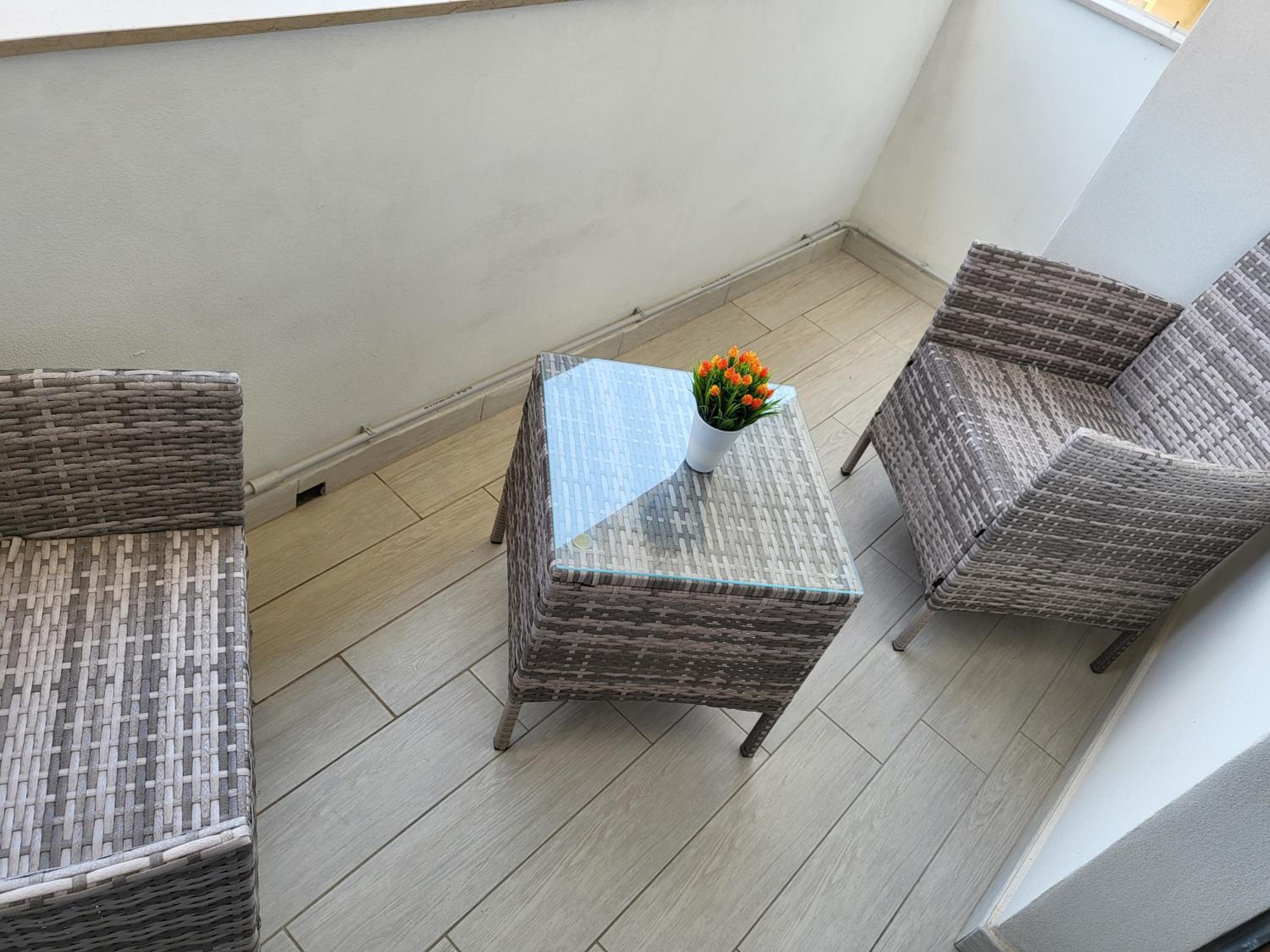 Deluxe Double Room with Balcony photo 3