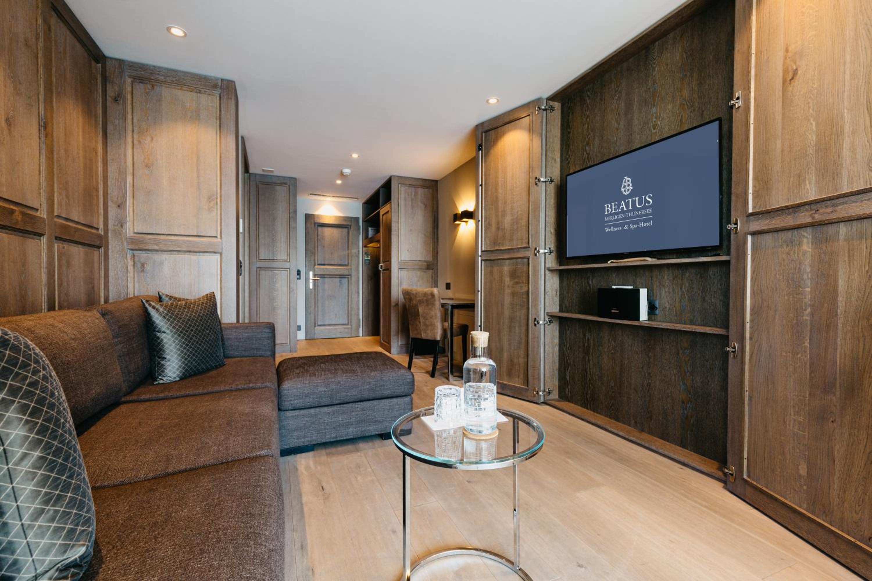 Tower Suite - Photo 3