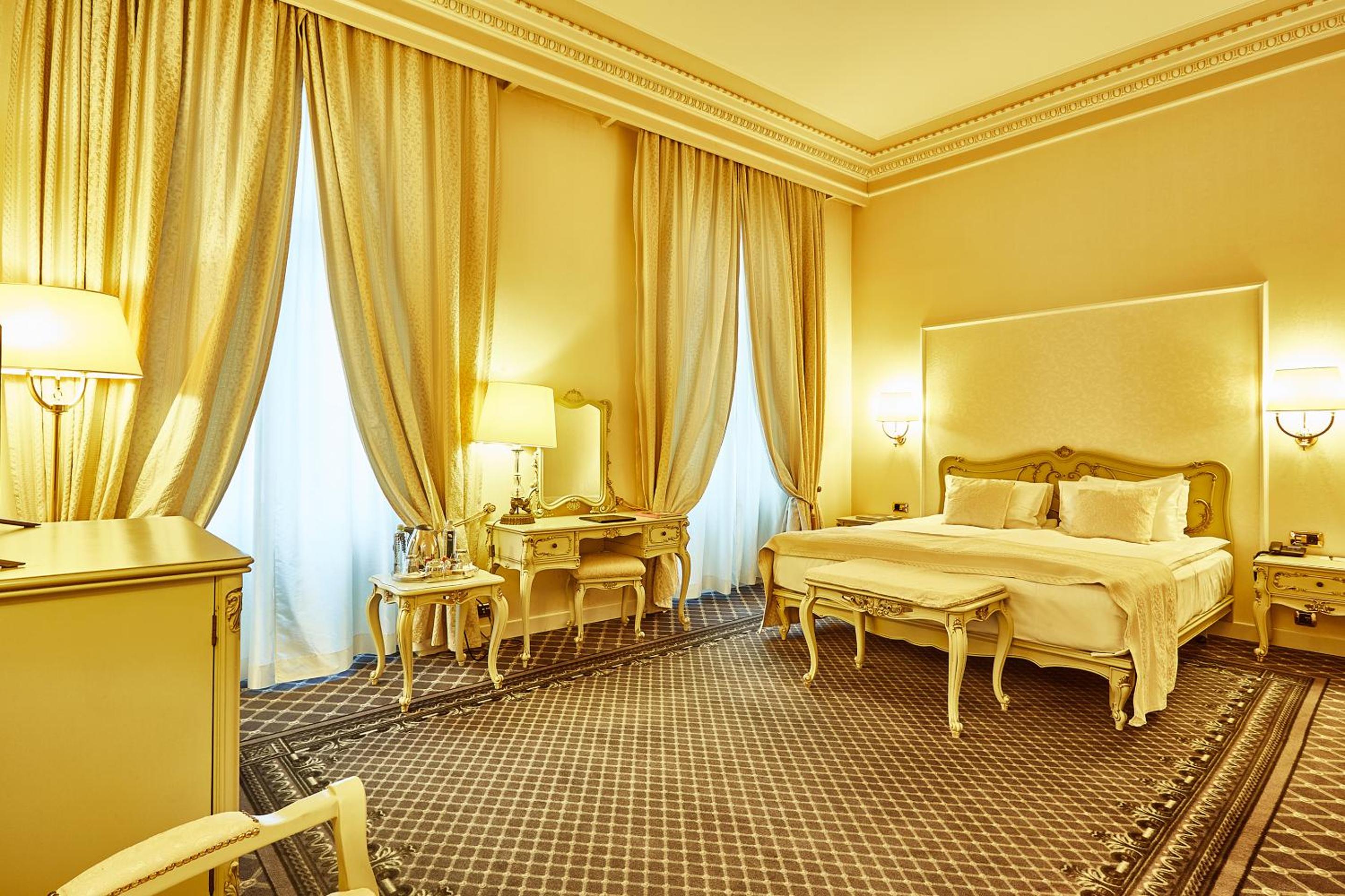 Standard Double Room - Photo 1