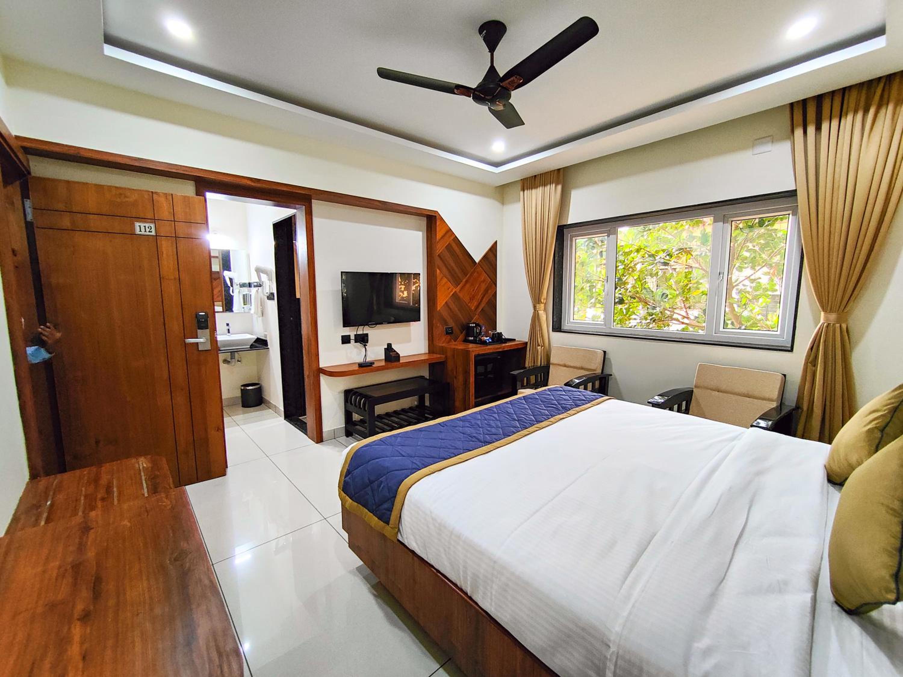 Deluxe Double Room - Photo 5