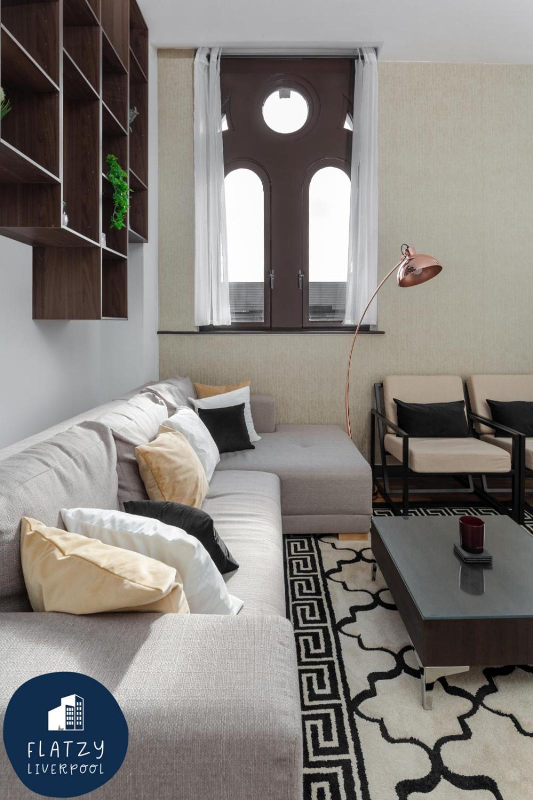 Three-Bedroom Apartment - Photo 6