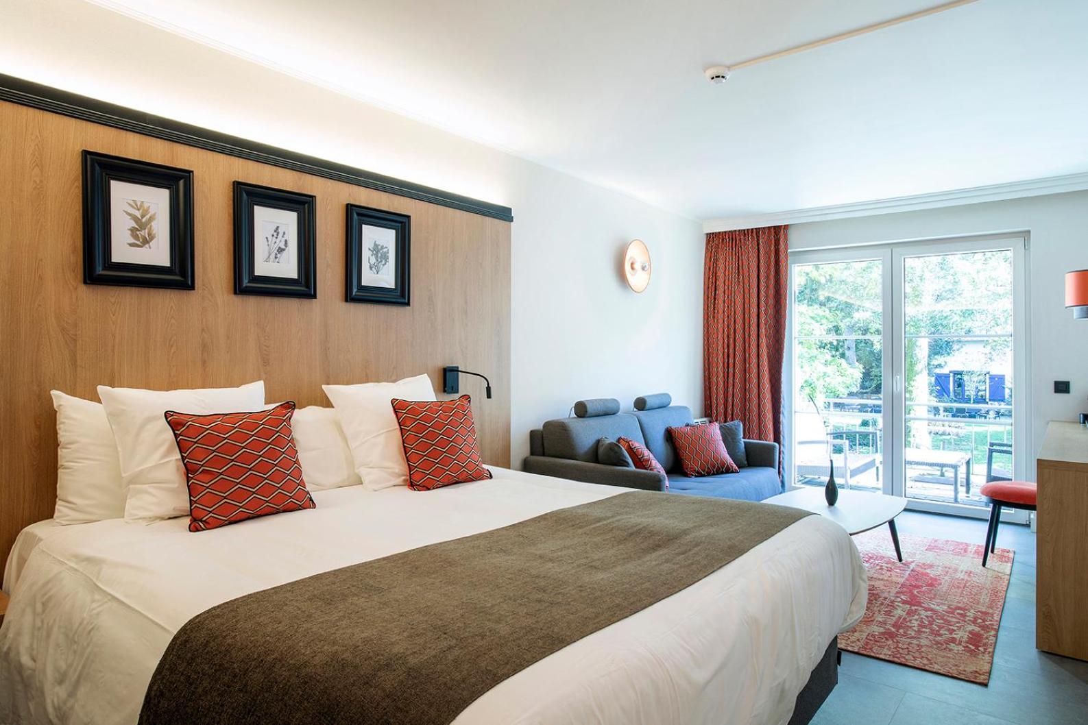 Deluxe Queen Room - Photo 1