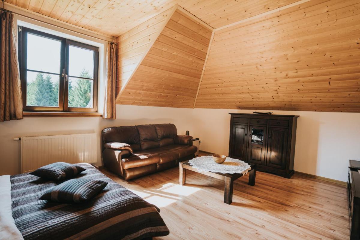 Large Double Room photo 3