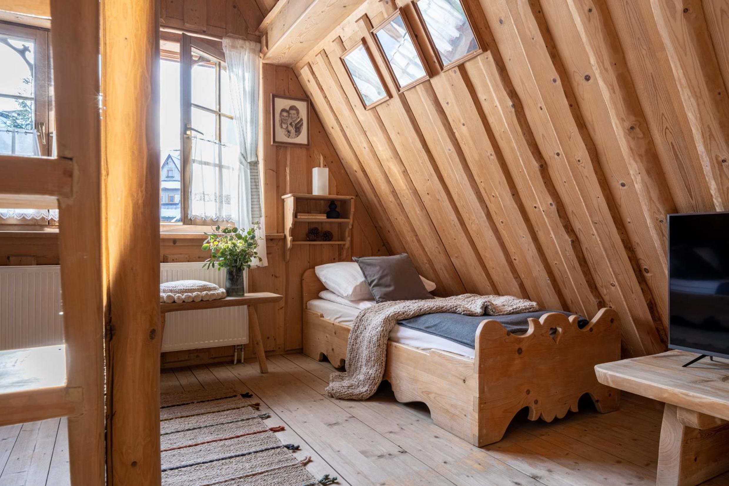 Triple Room - Photo 7