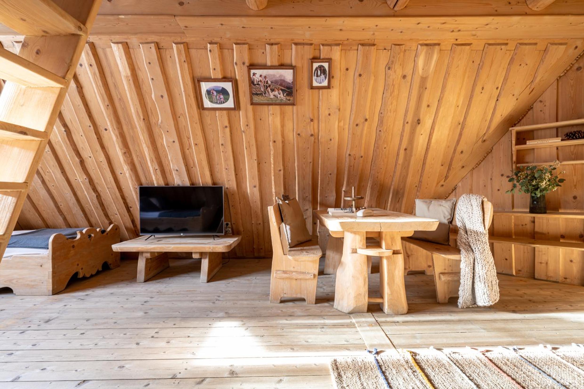 Triple Room - Photo 8