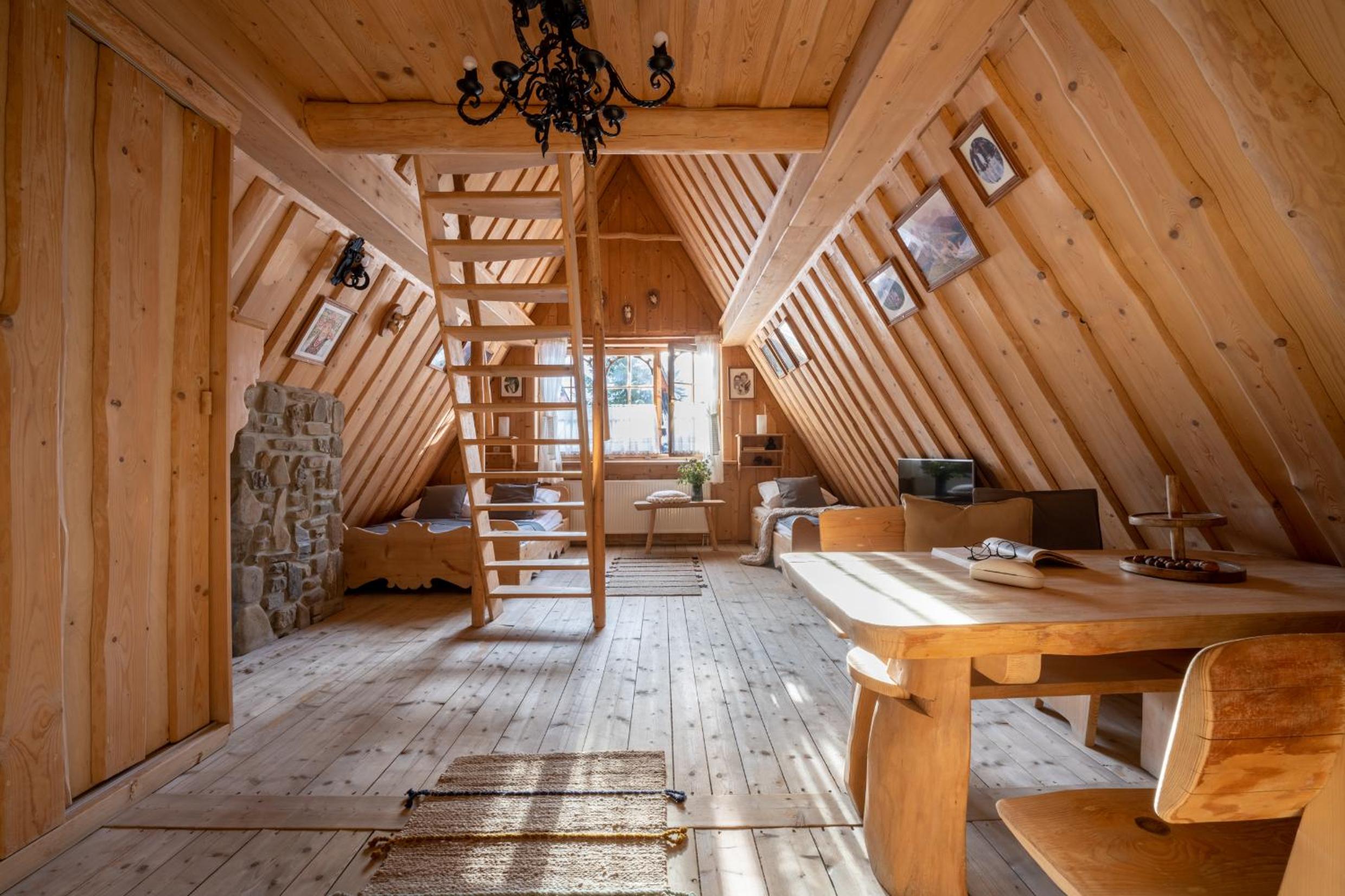 Triple Room - Photo 9
