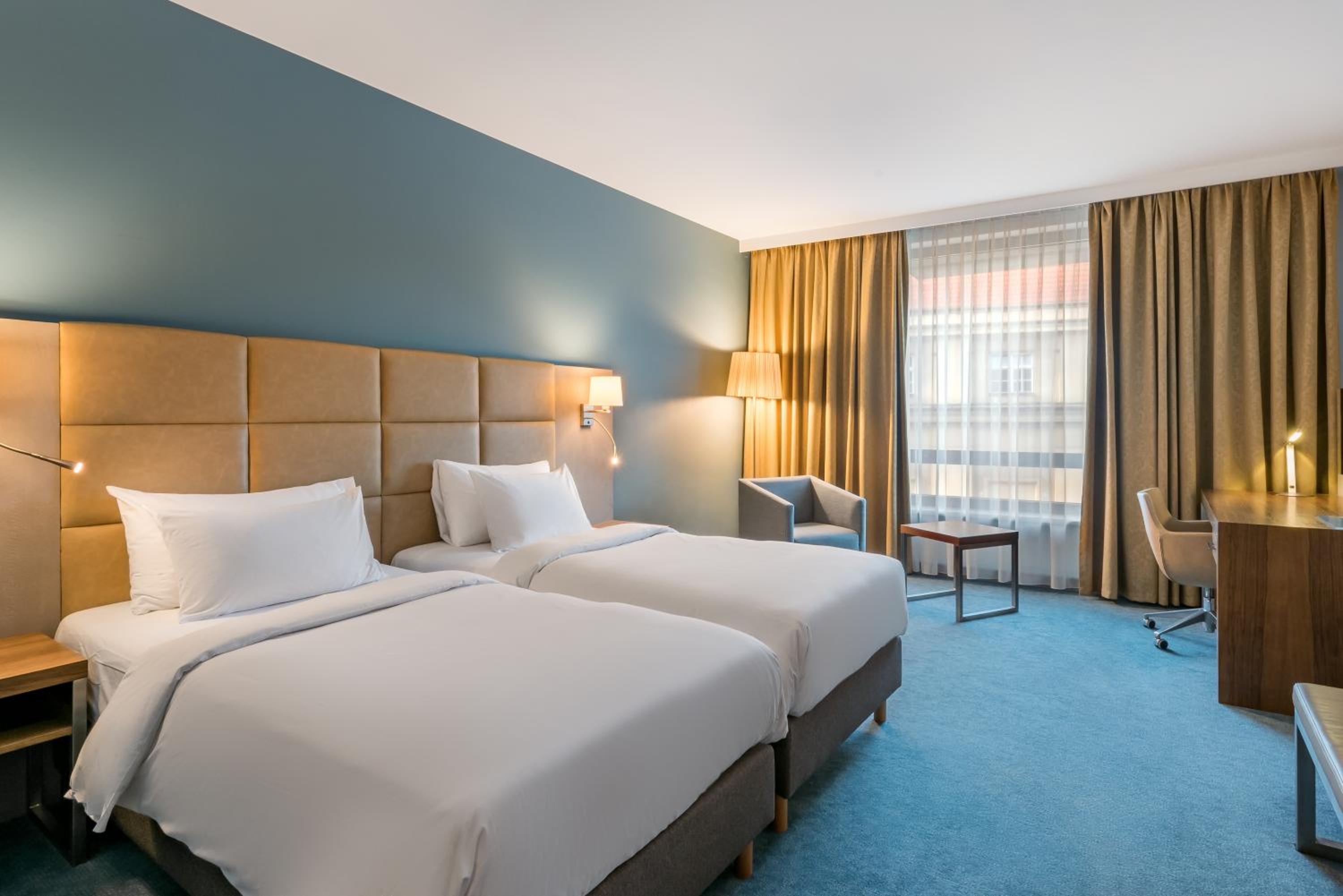 Standard Room - Photo 1