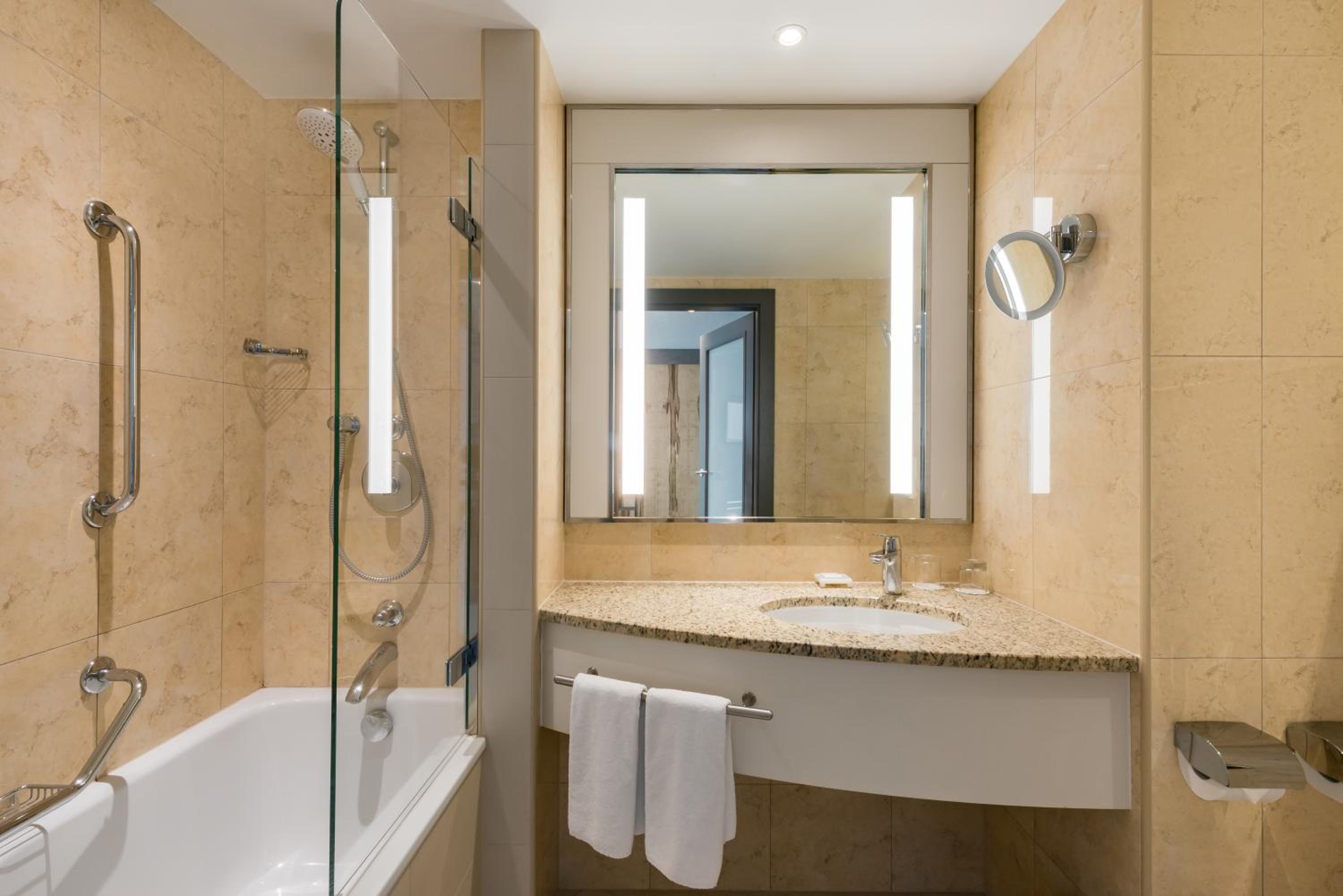 Standard Room - Photo 8