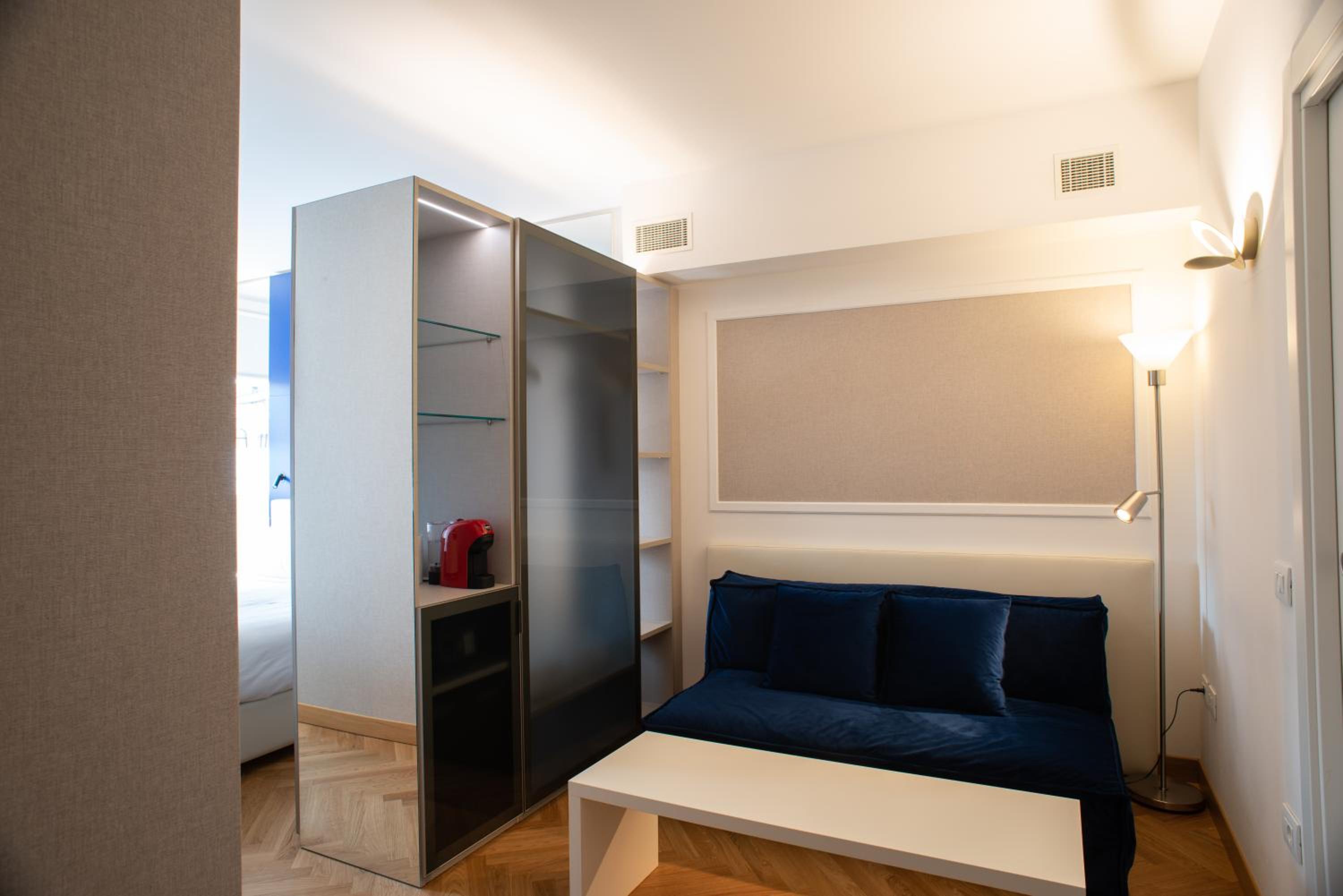 Junior Suite - Photo 17