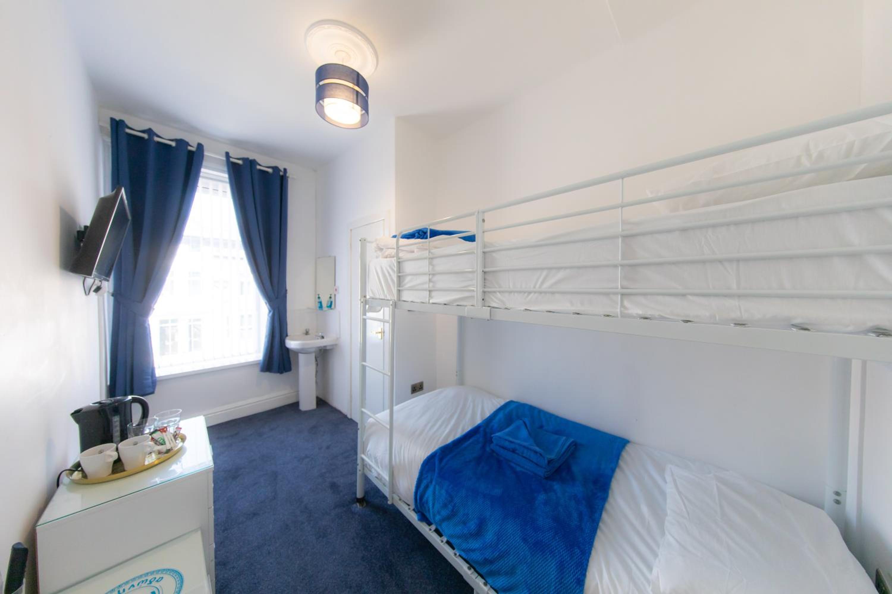 Economy Twin Room