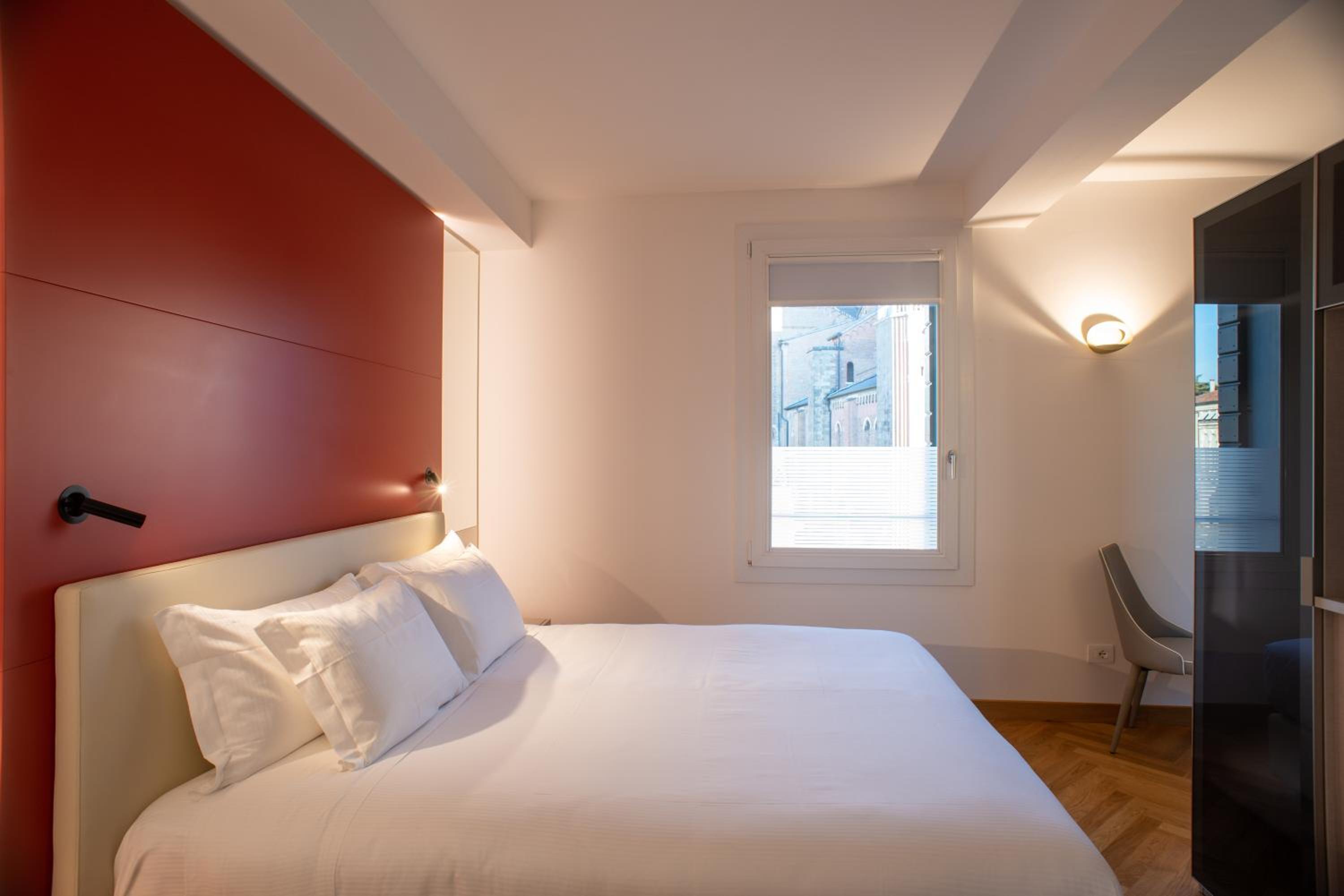 Junior Suite - Photo 18