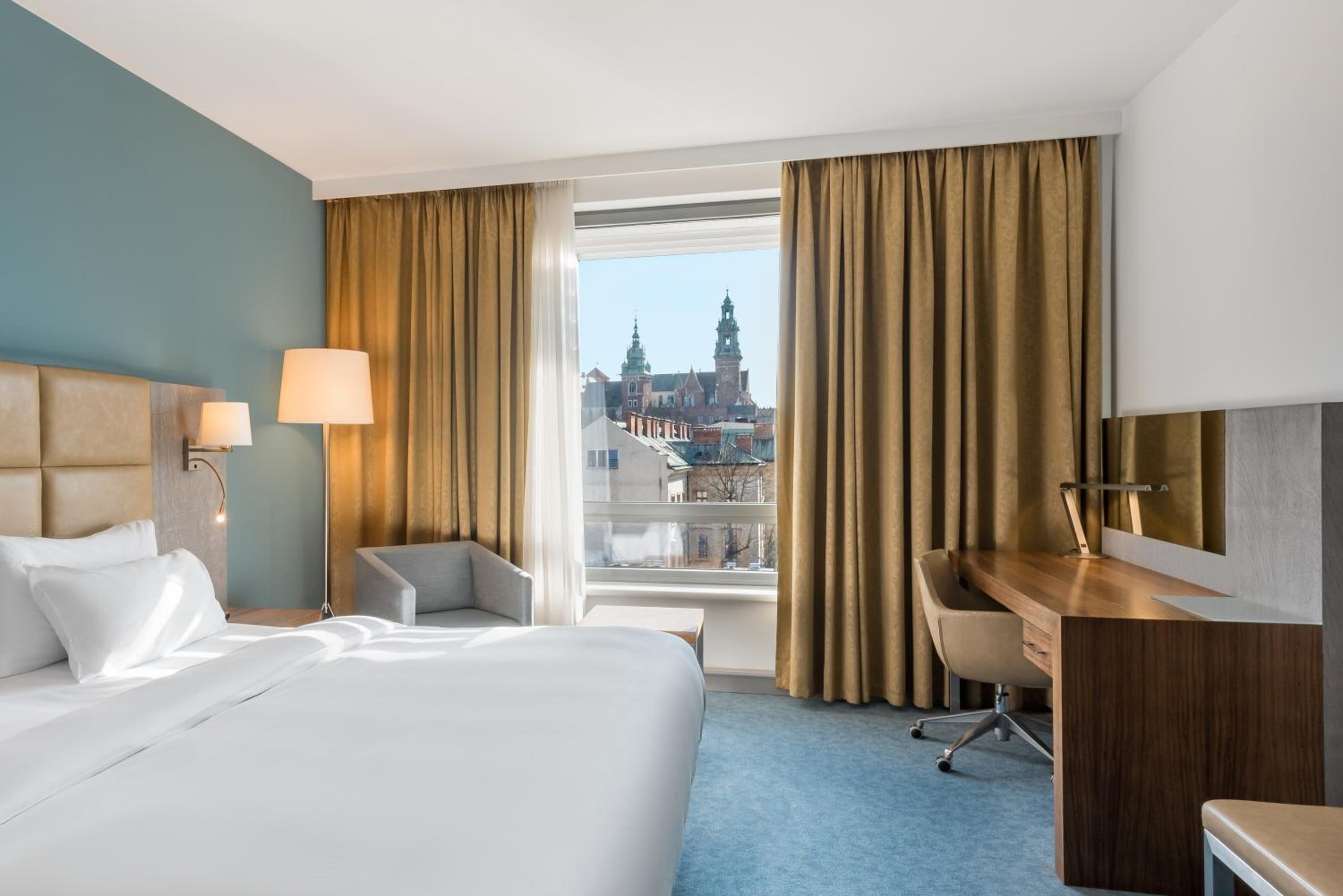 Premium Room With Old Town View