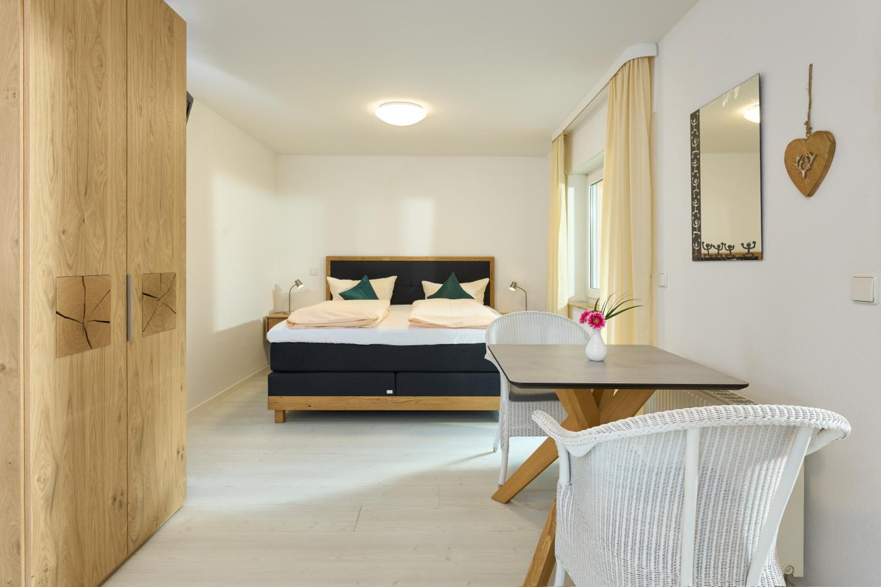 Apartment - Ground Floor photo 2