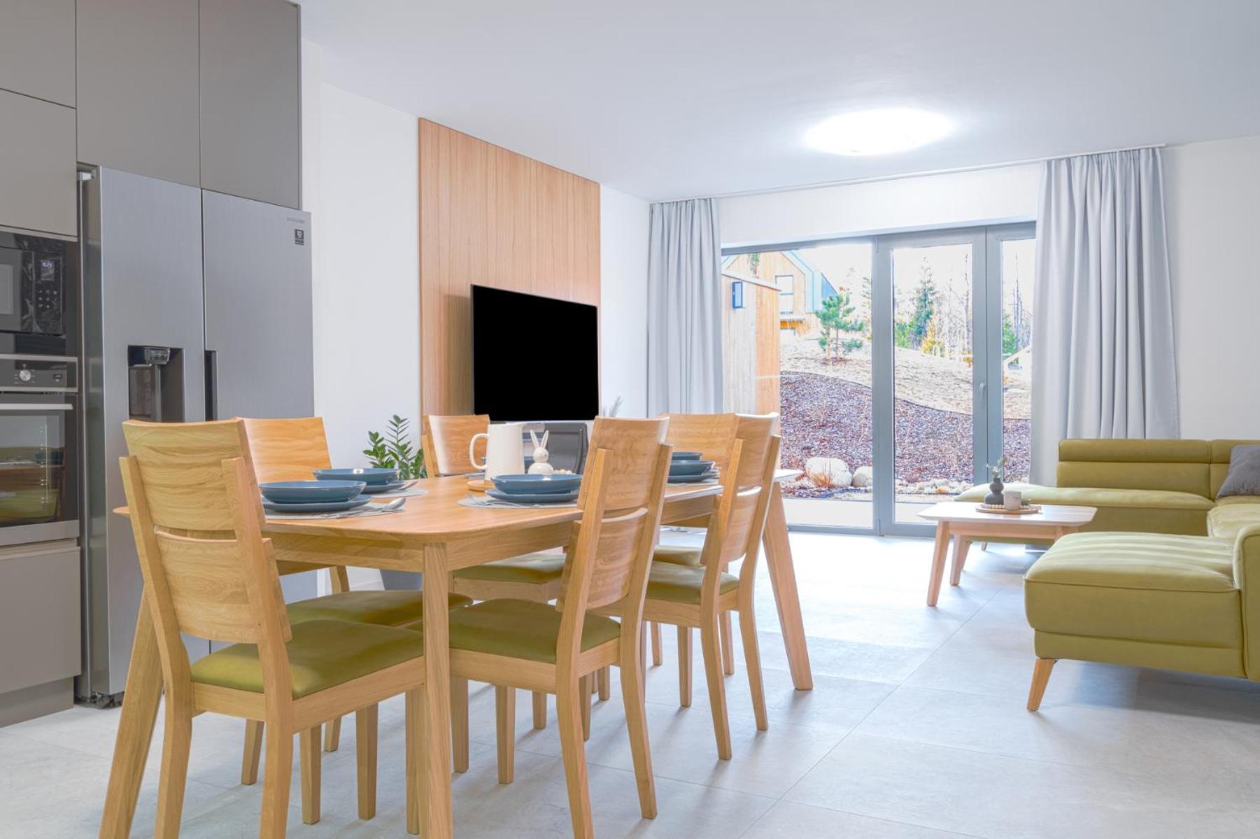 Apartment with Mountain View - Photo 7