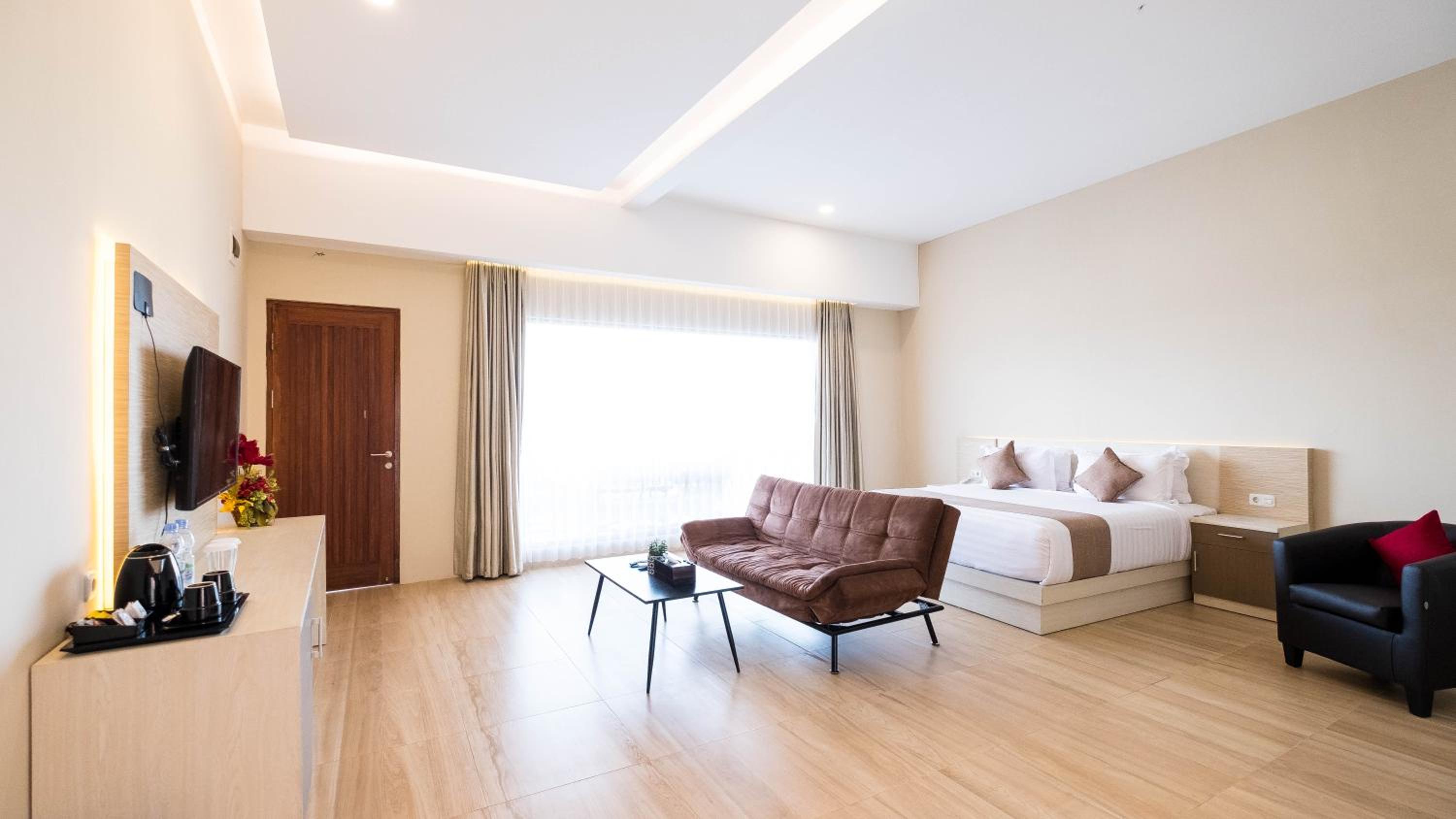 Junior Suite - Photo 1