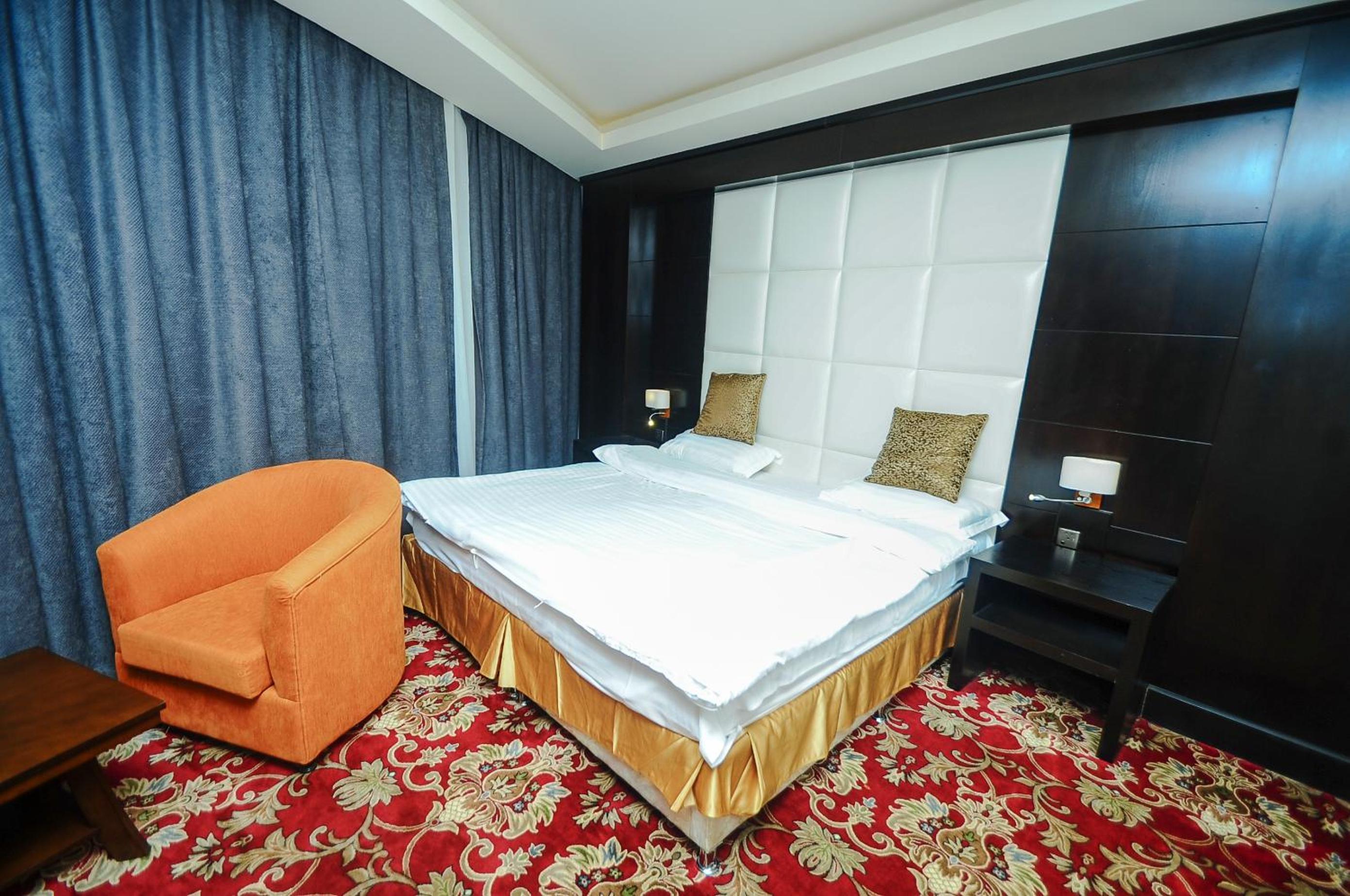 Honeymoon Suite photo 1