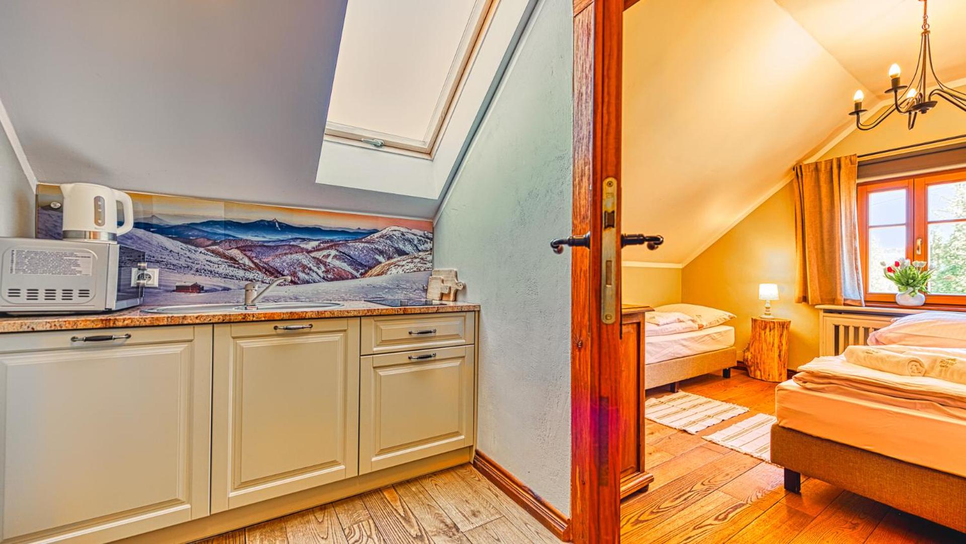 Two-Bedroom Apartment - Photo 10