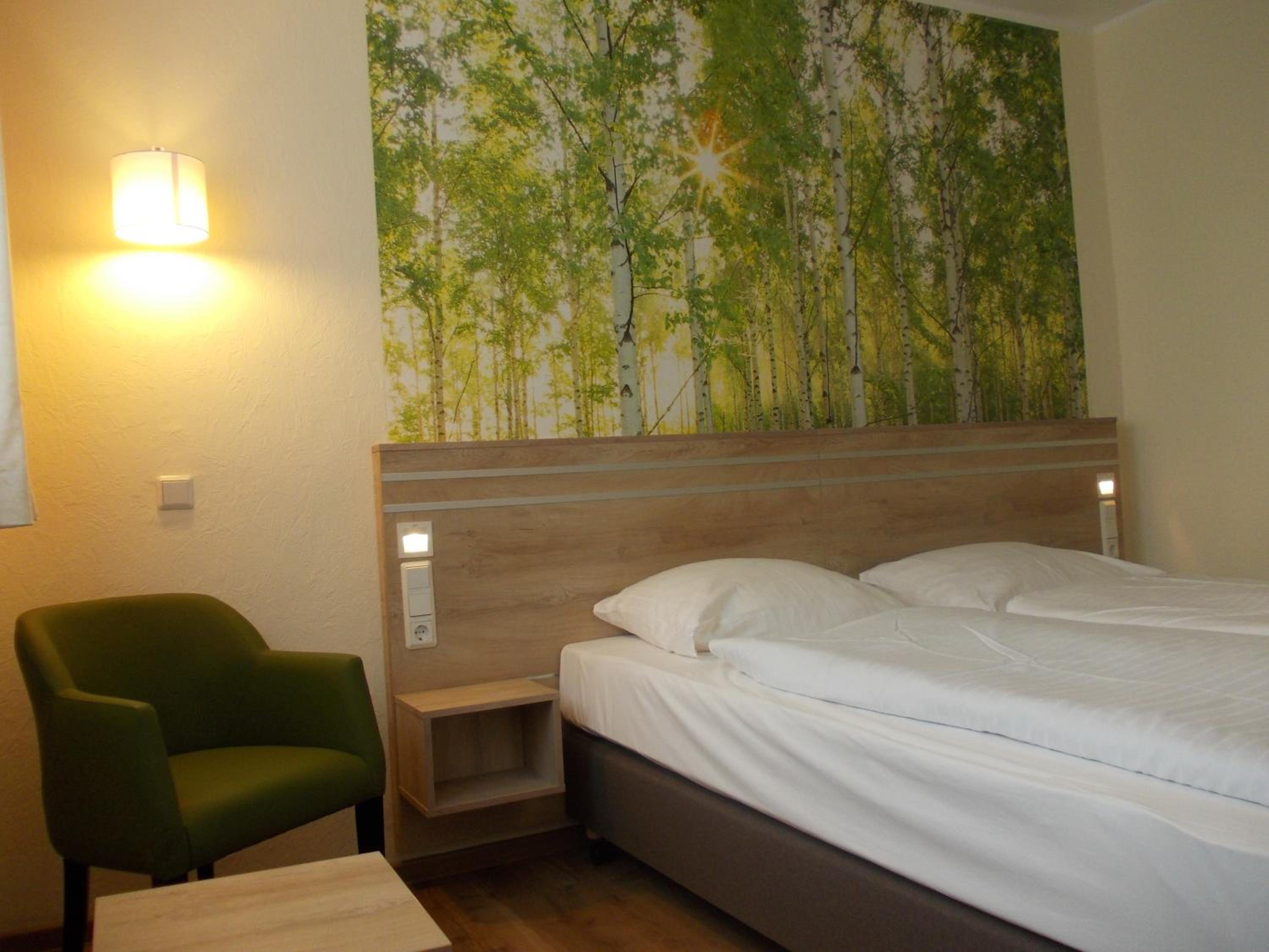 Standard Double Room - Photo 2