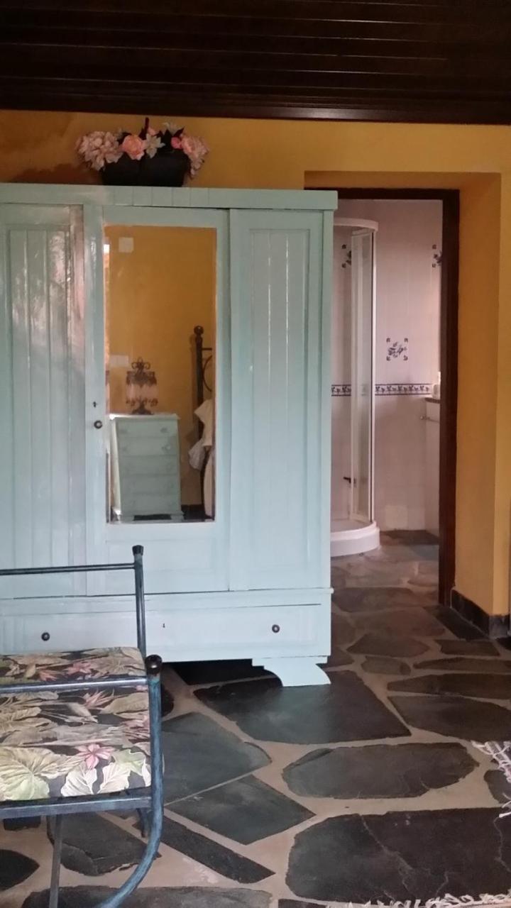 One-Bedroom House photo 2