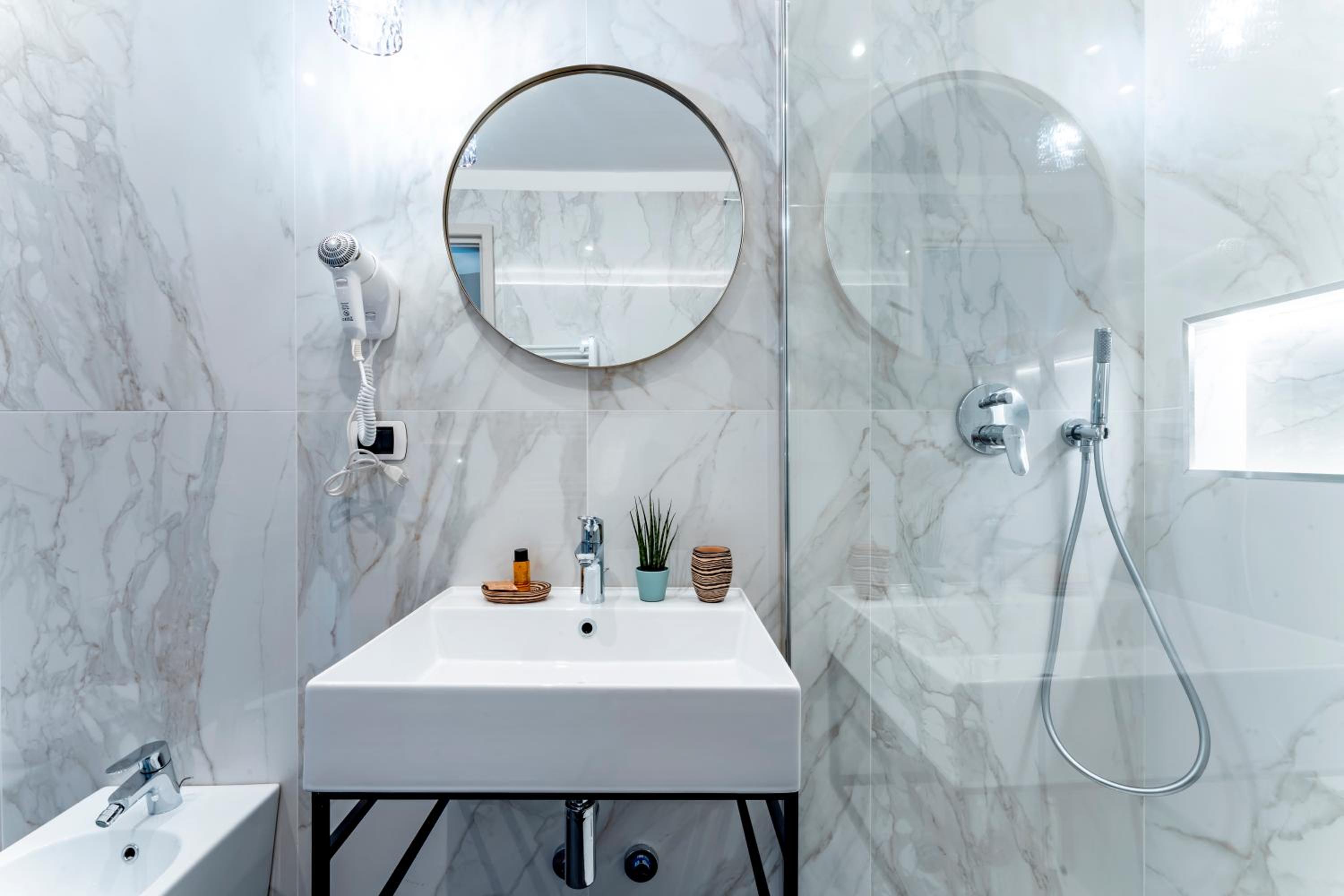 King Room with Spa Bath photo 3