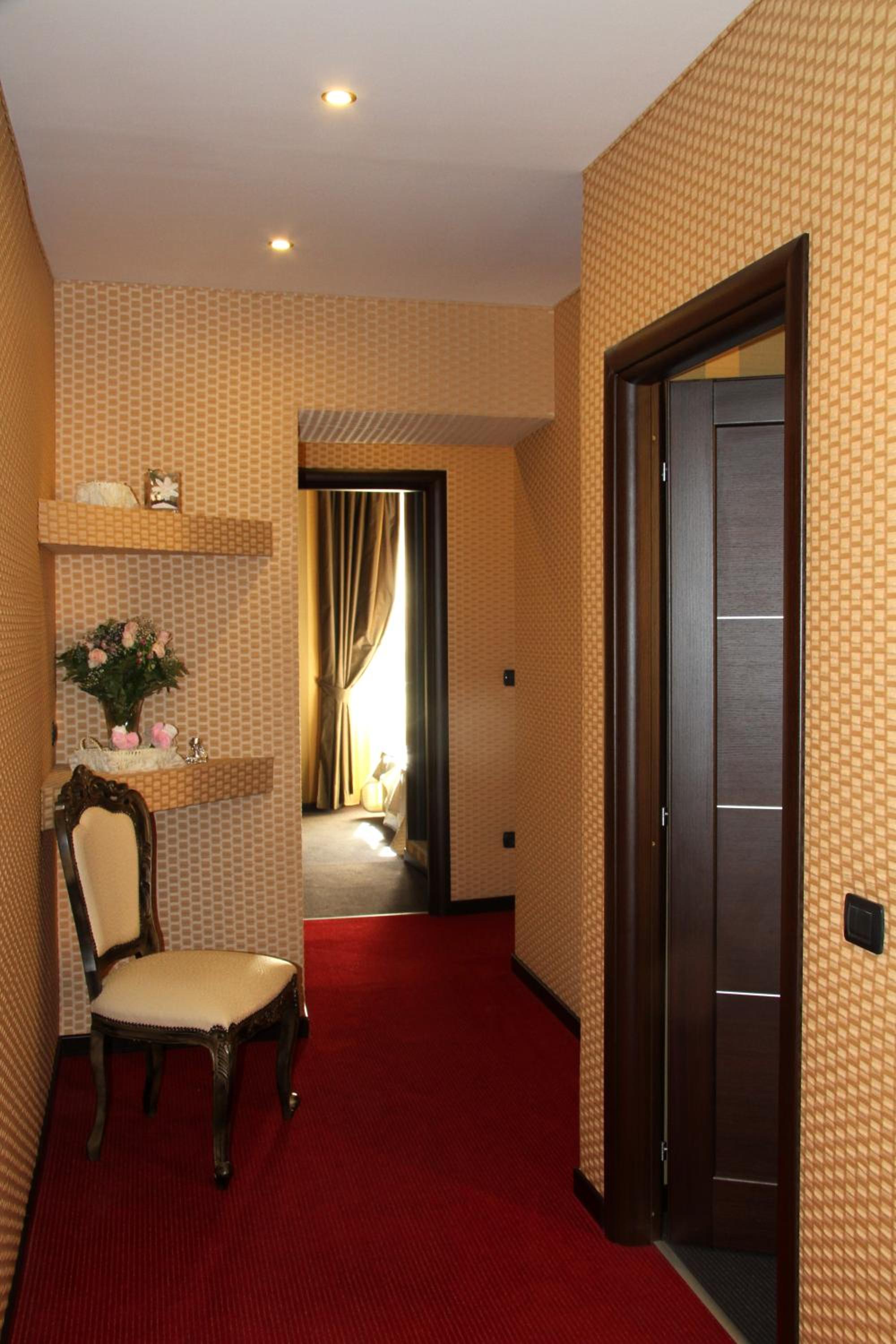 Economy Double Room photo 3