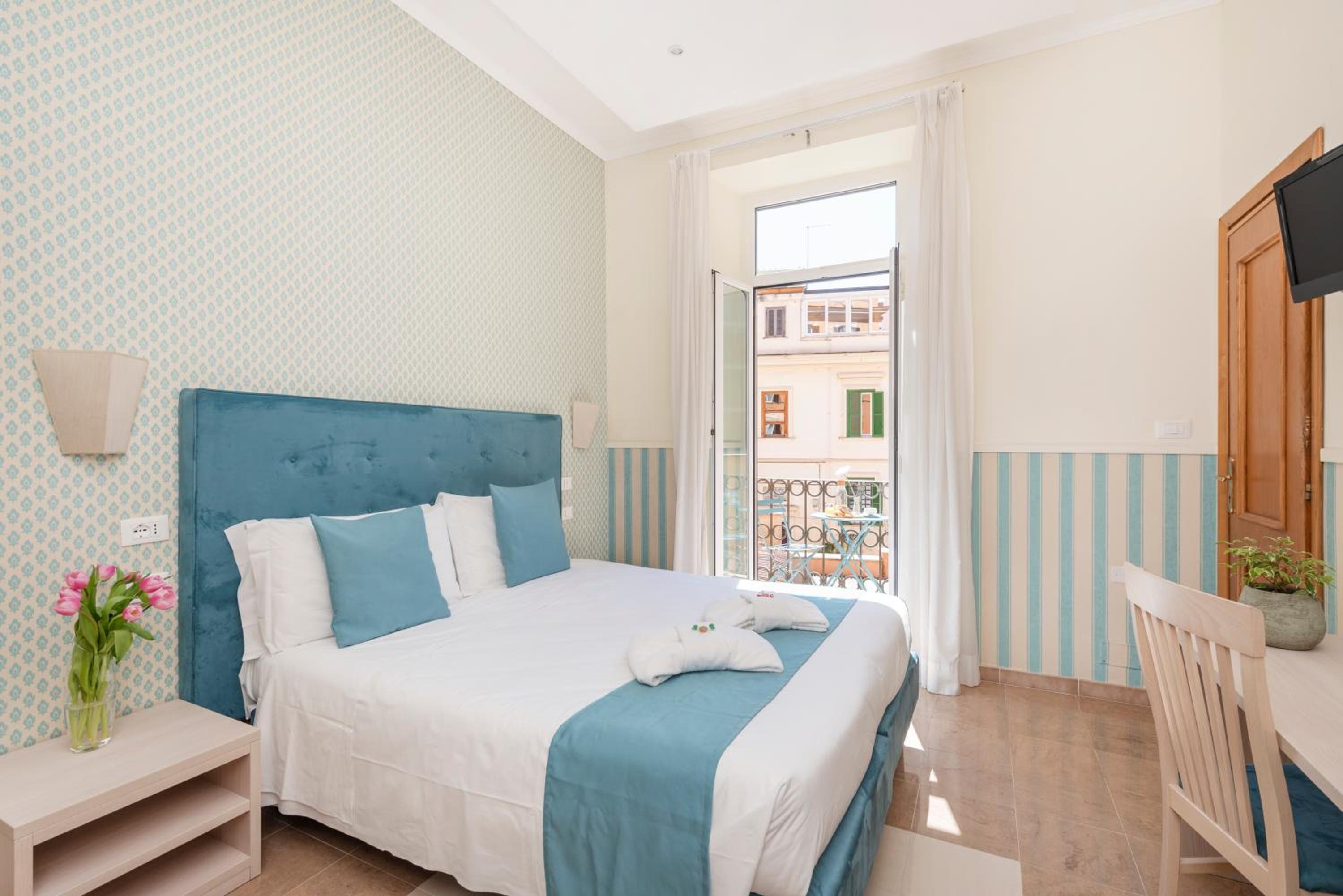 Standard Double or Twin Room with Balcony photo 1