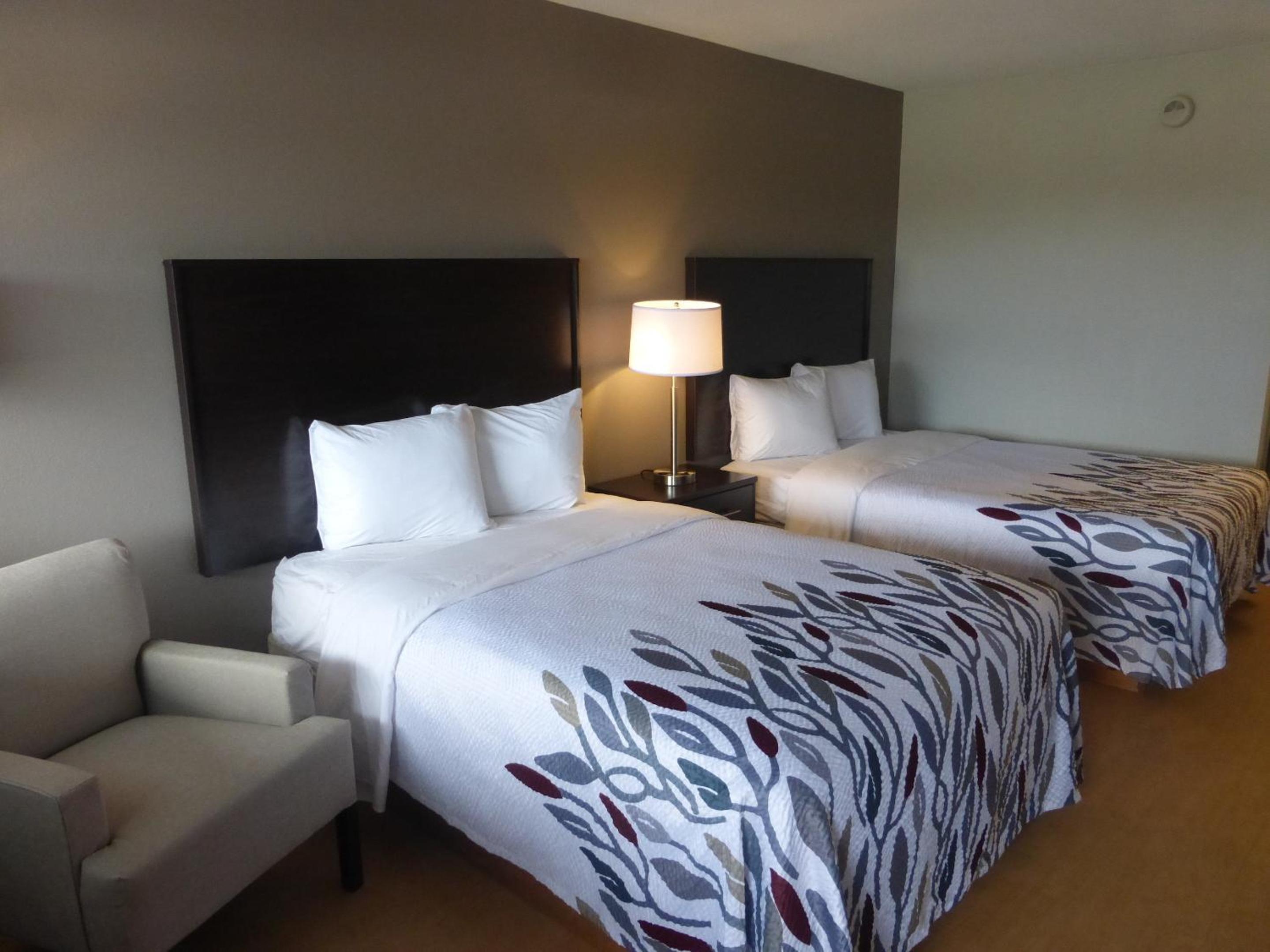Deluxe Room with Two Double Beds Non-Smoking - Photo 1