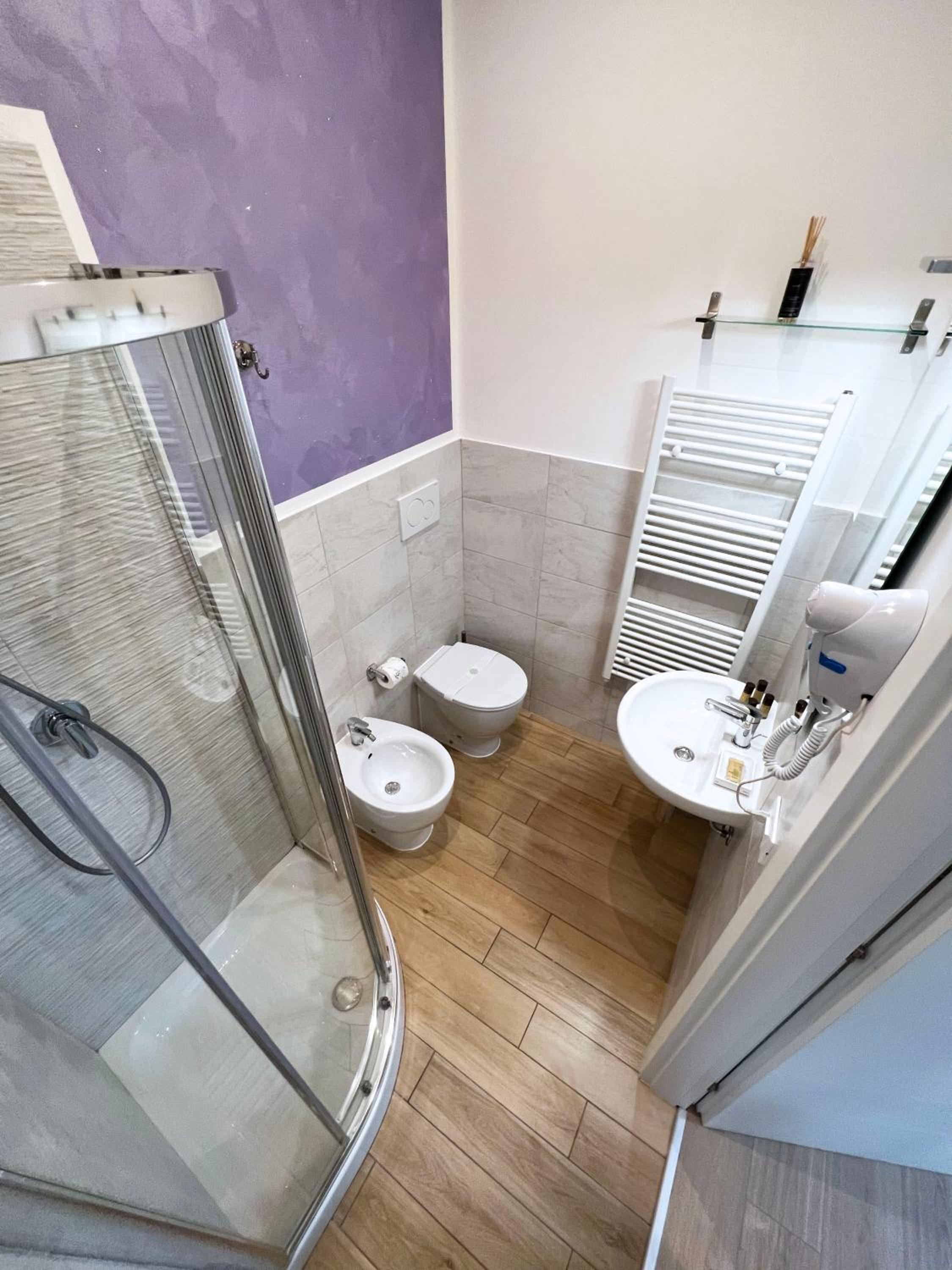 Triple Room with Private Bathroom photo 3