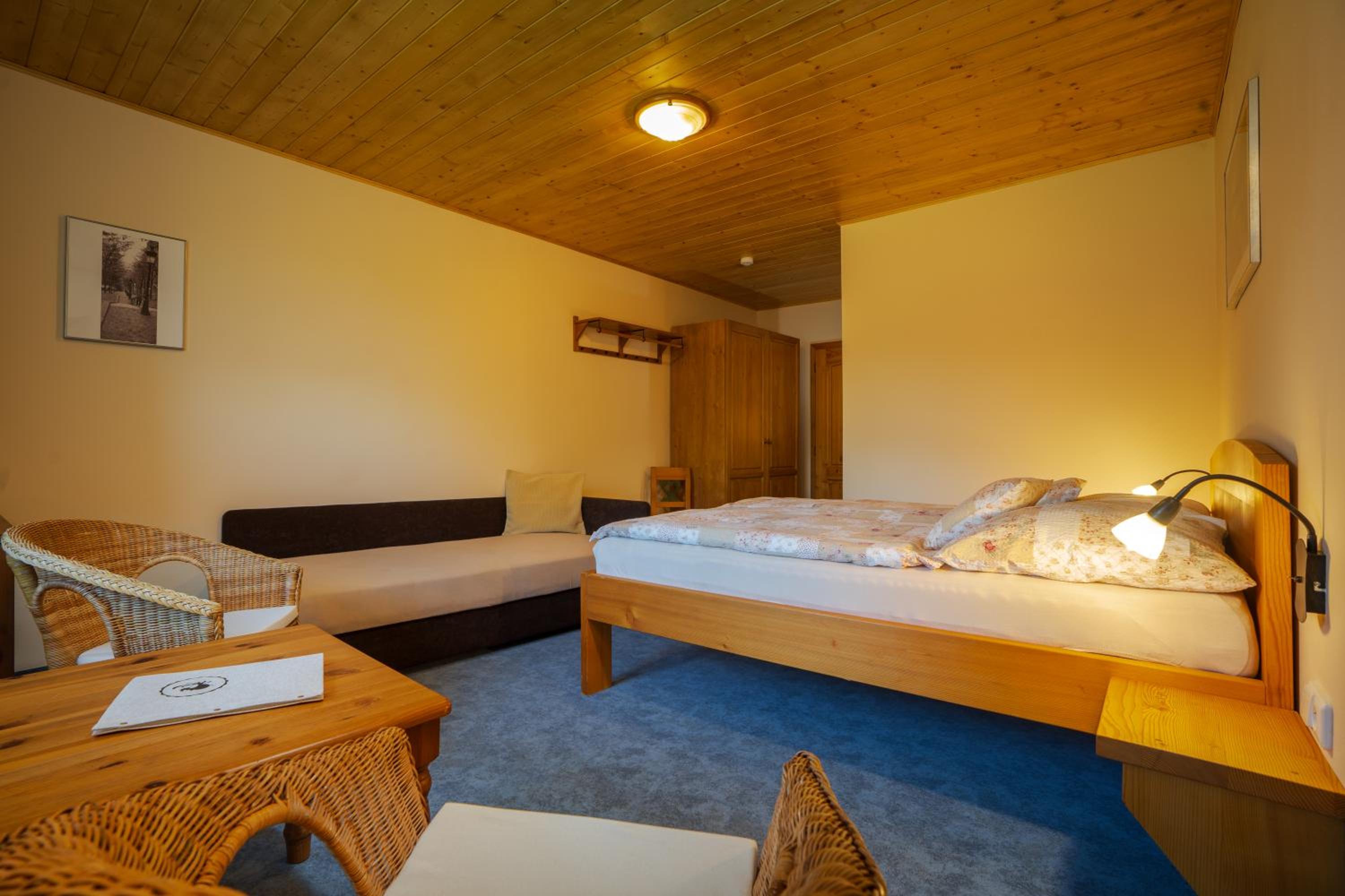Deluxe Triple Room photo 2
