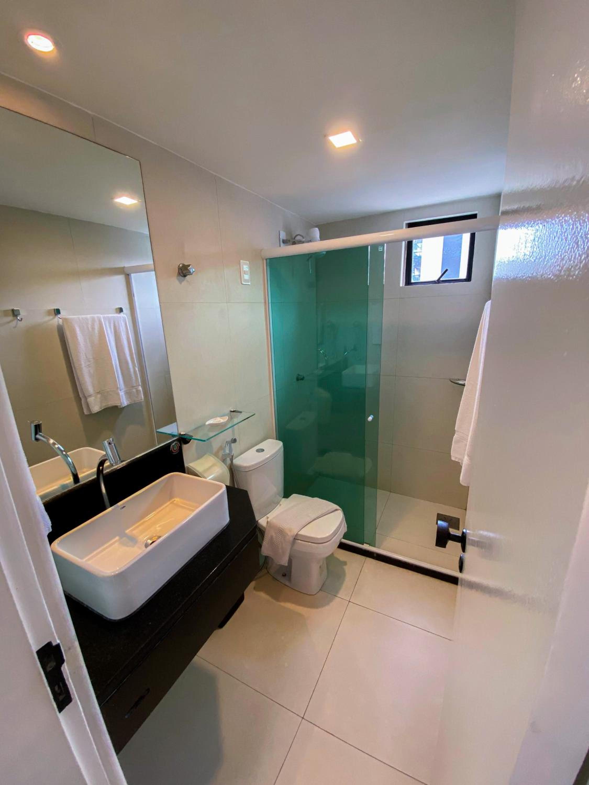 Deluxe Room - Photo 6