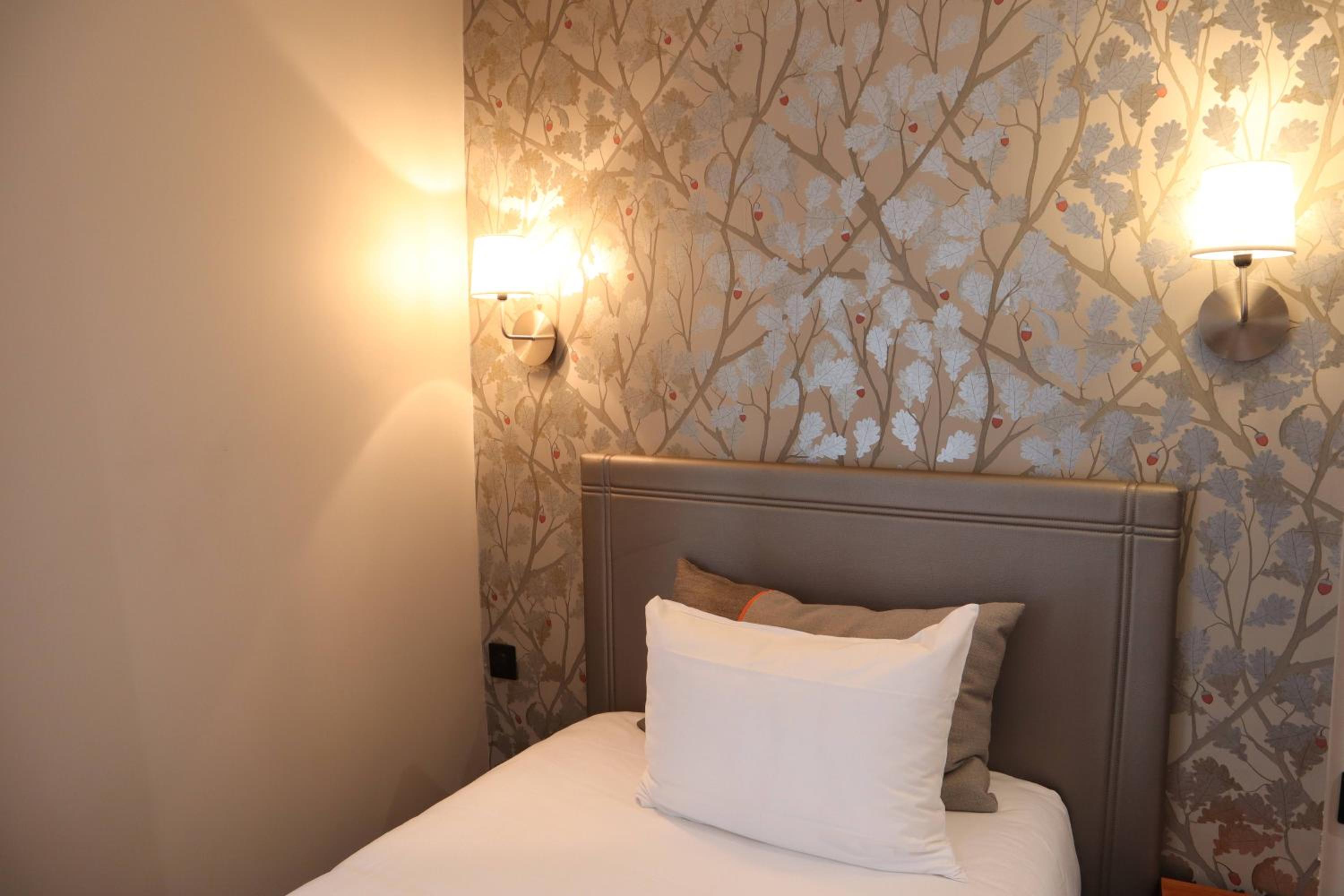 Basic Single Room photo 1