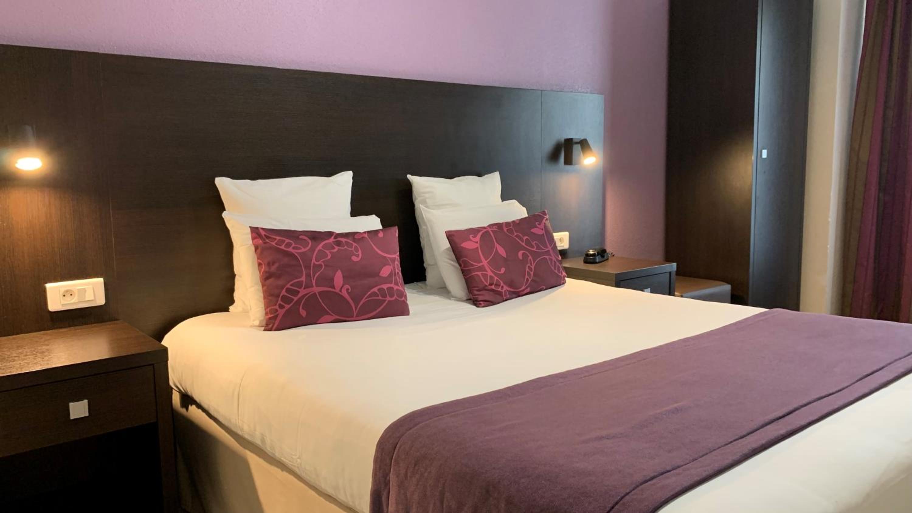 Double Room - Photo 4