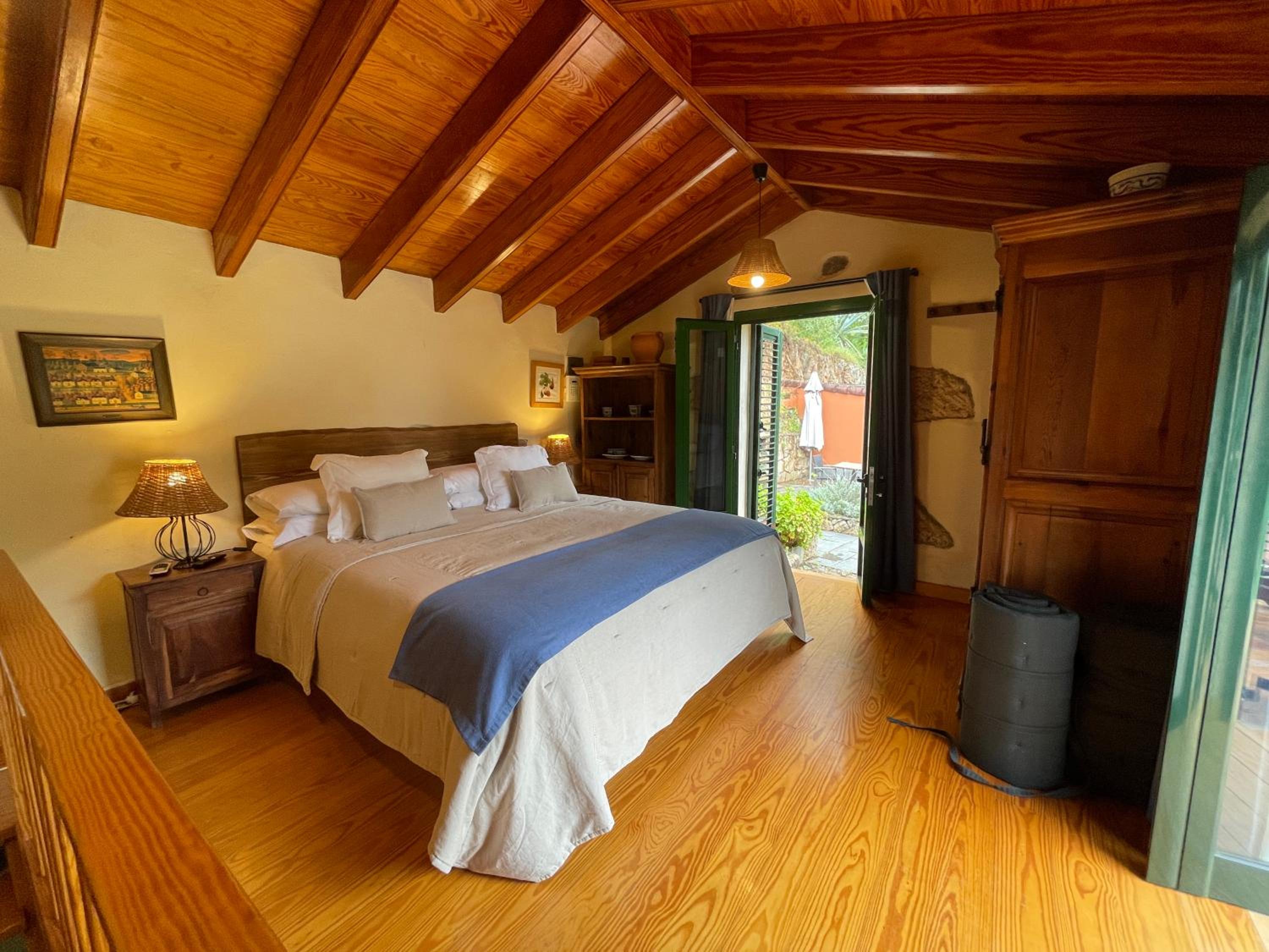 One-Bedroom Villa - Photo 1