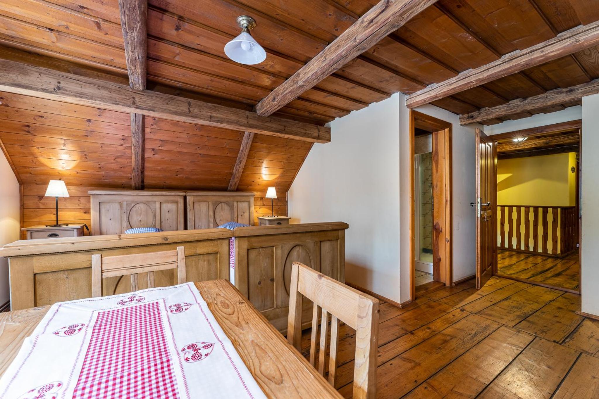 Triple Room with Private Bathroom photo 3