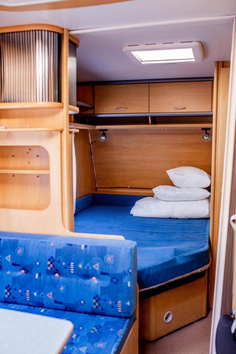 Caravan photo 2