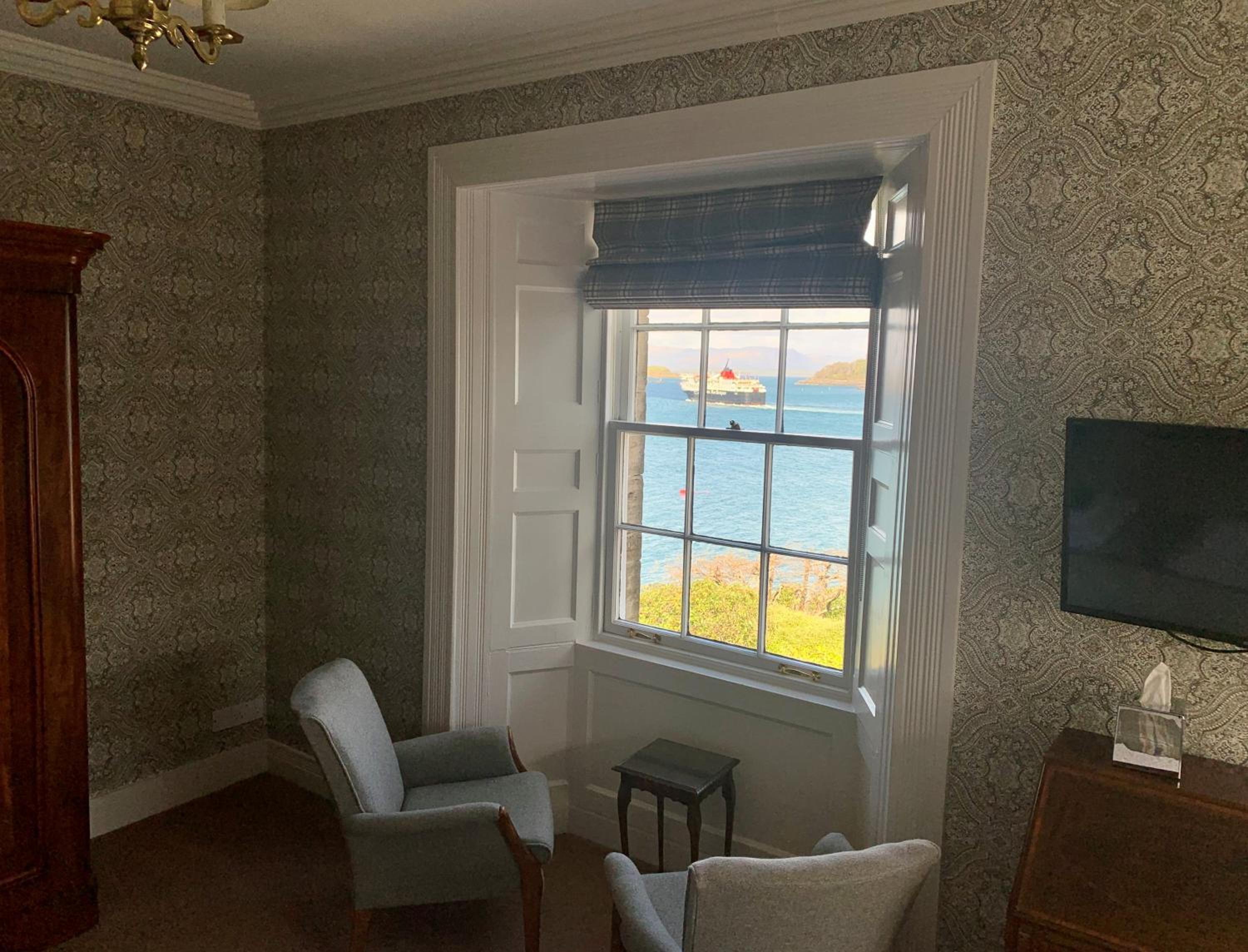 King Room with Sea View - Photo 2