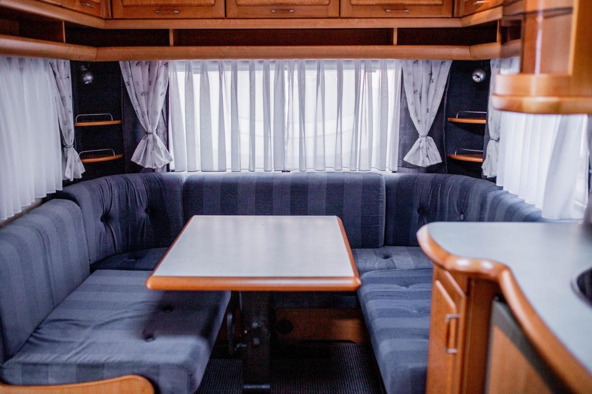 Caravan photo 3