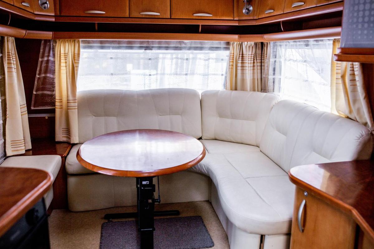 Caravan photo 2