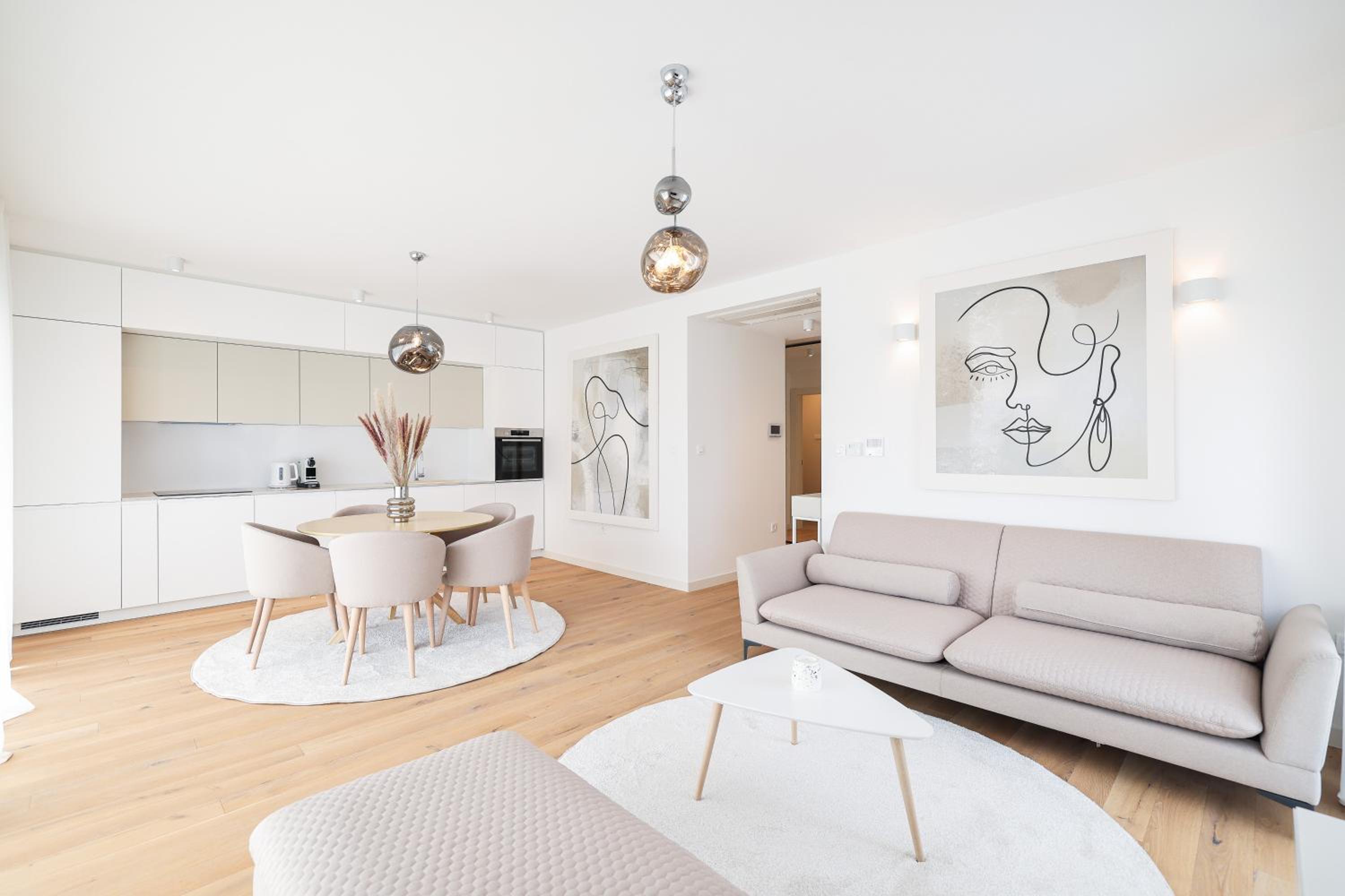 Comfort Two-Bedroom Apartment with Balcony and City View - First Floor