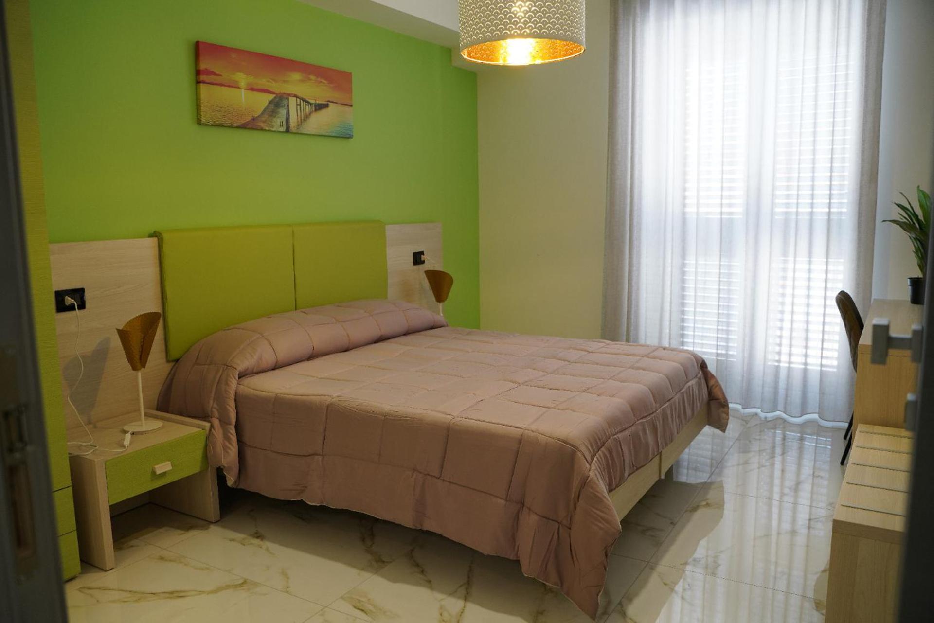 Double Room with Private Bathroom photo 1