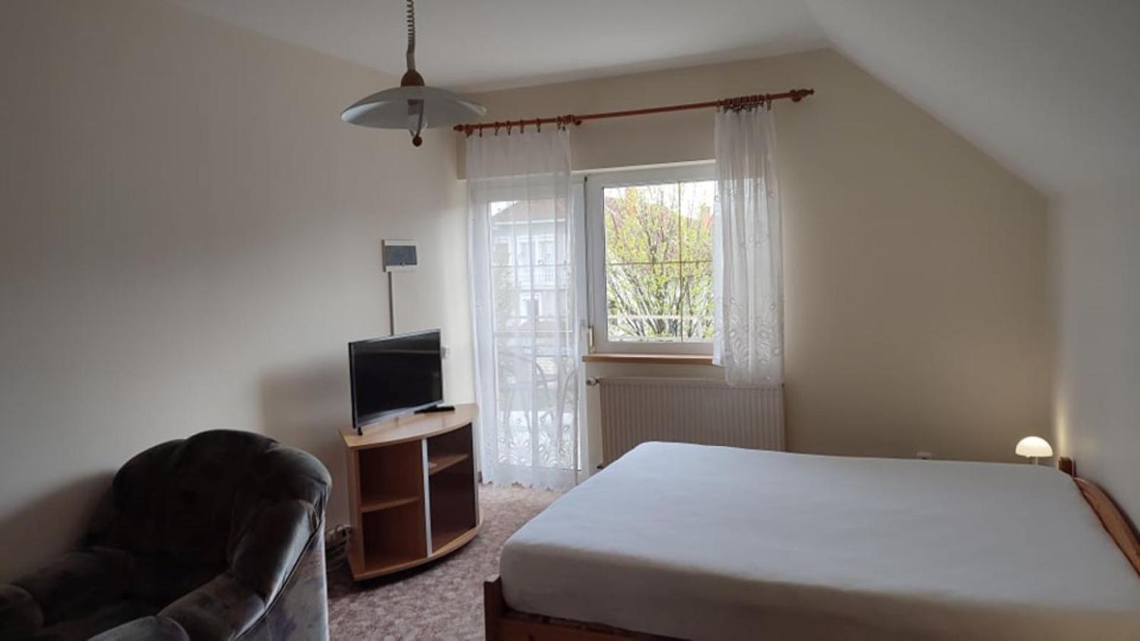 Two-Bedroom Apartment - Duplex photo 2