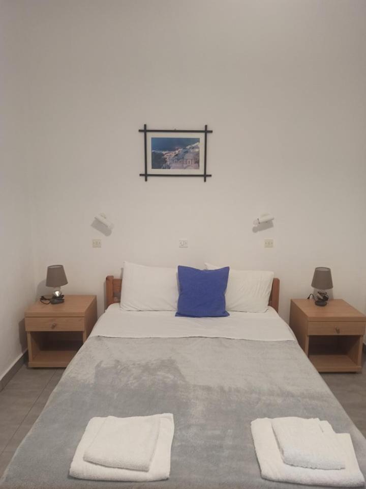 Standard Double or Twin Room - Photo 17