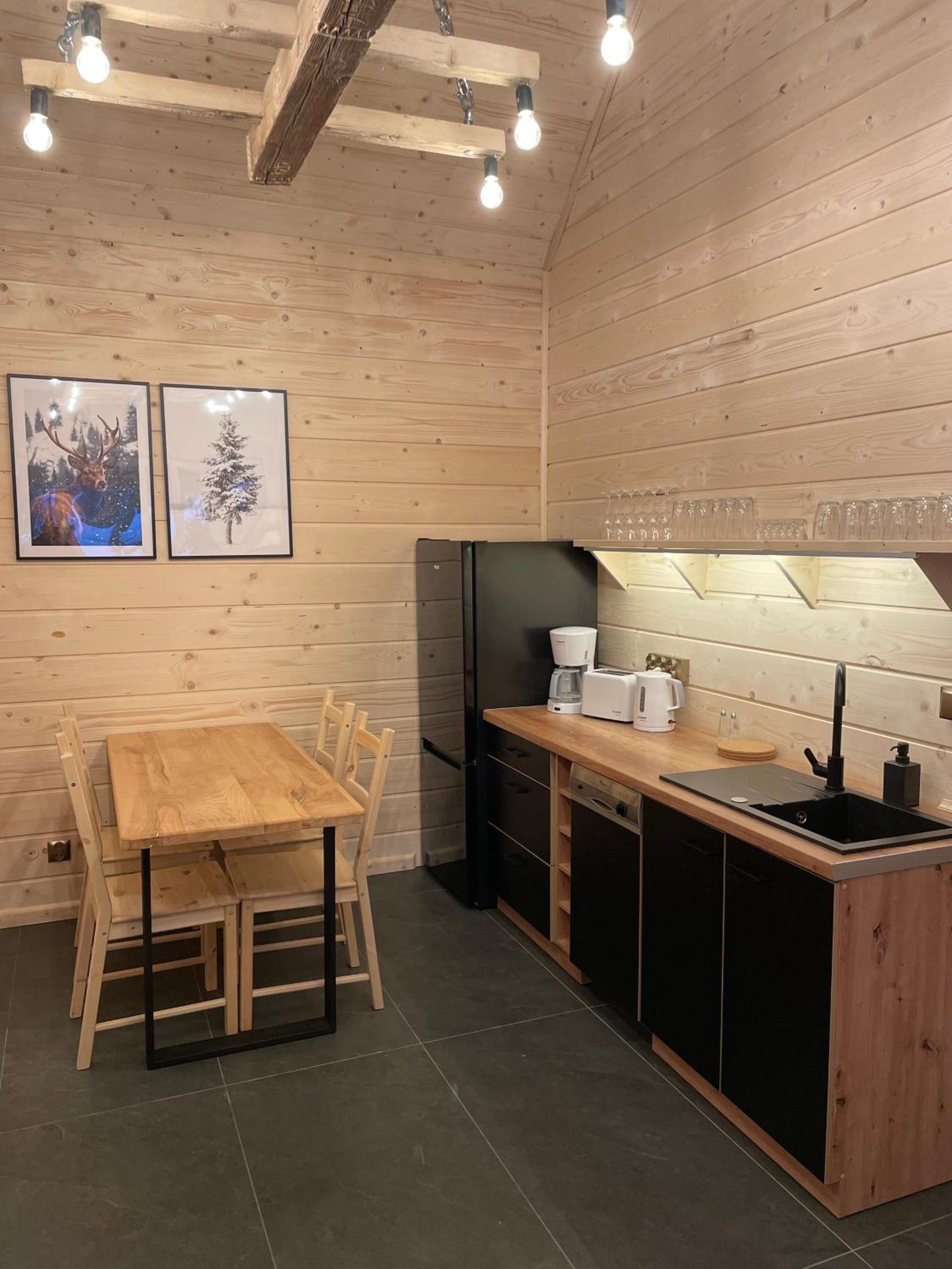 Three-Bedroom Chalet photo 3