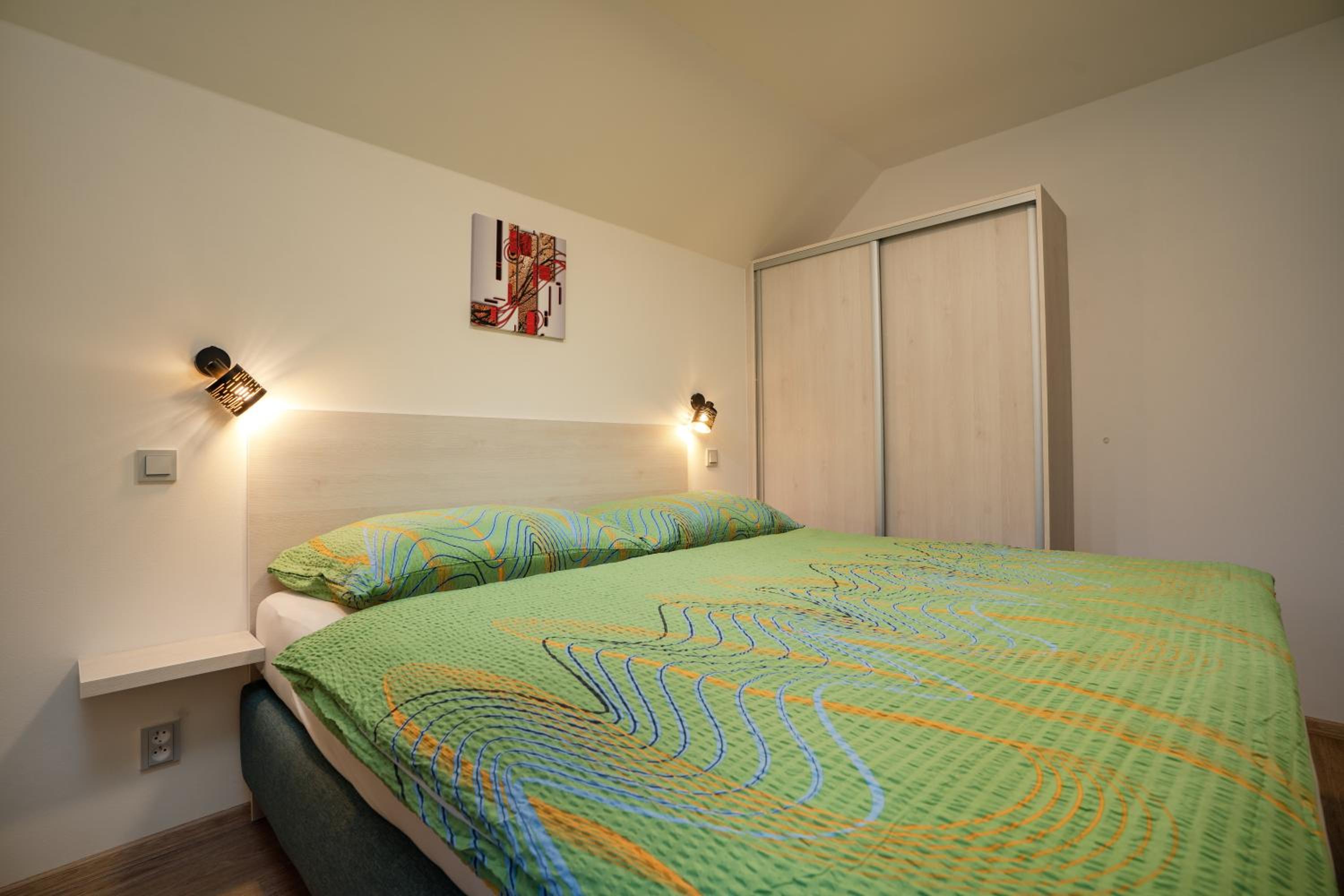 Deluxe Double Room with Extra Bed photo 2