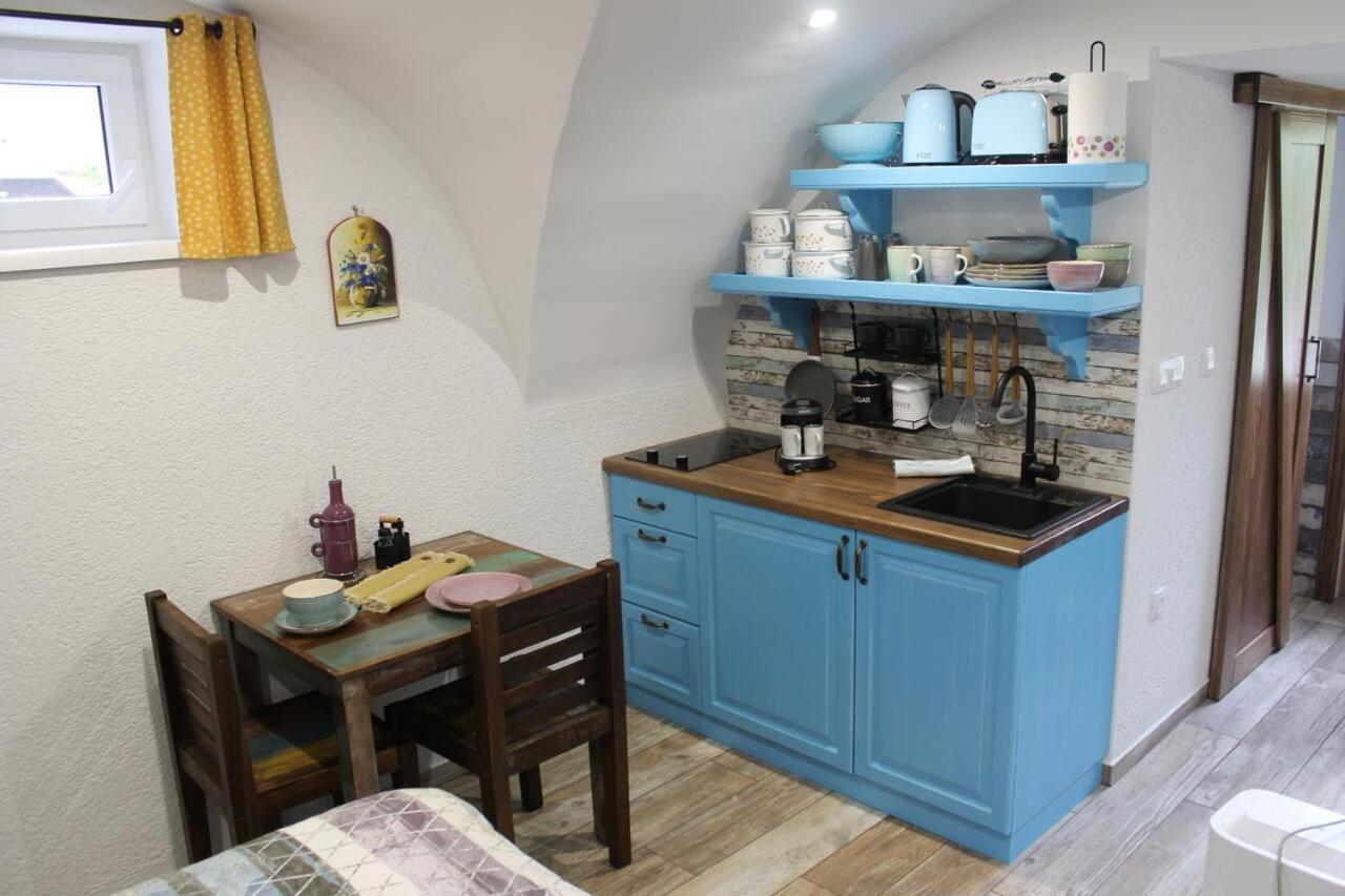 Studio With Terrace photo 3